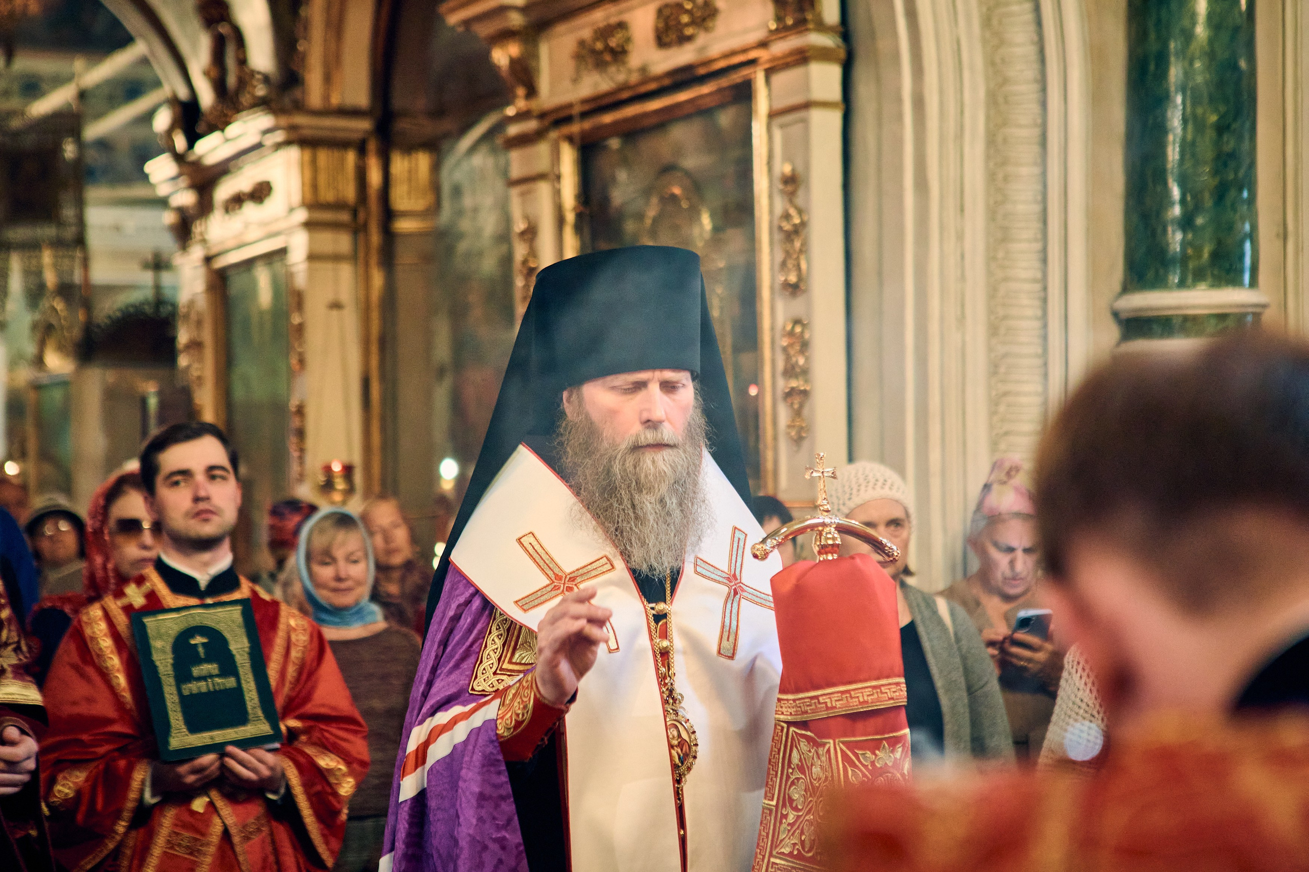 Всенощное бдение в канун престольного праздника храма Иоанна Воина. DMITRY MOISEENKO — фотограф, художник, топ-стилист