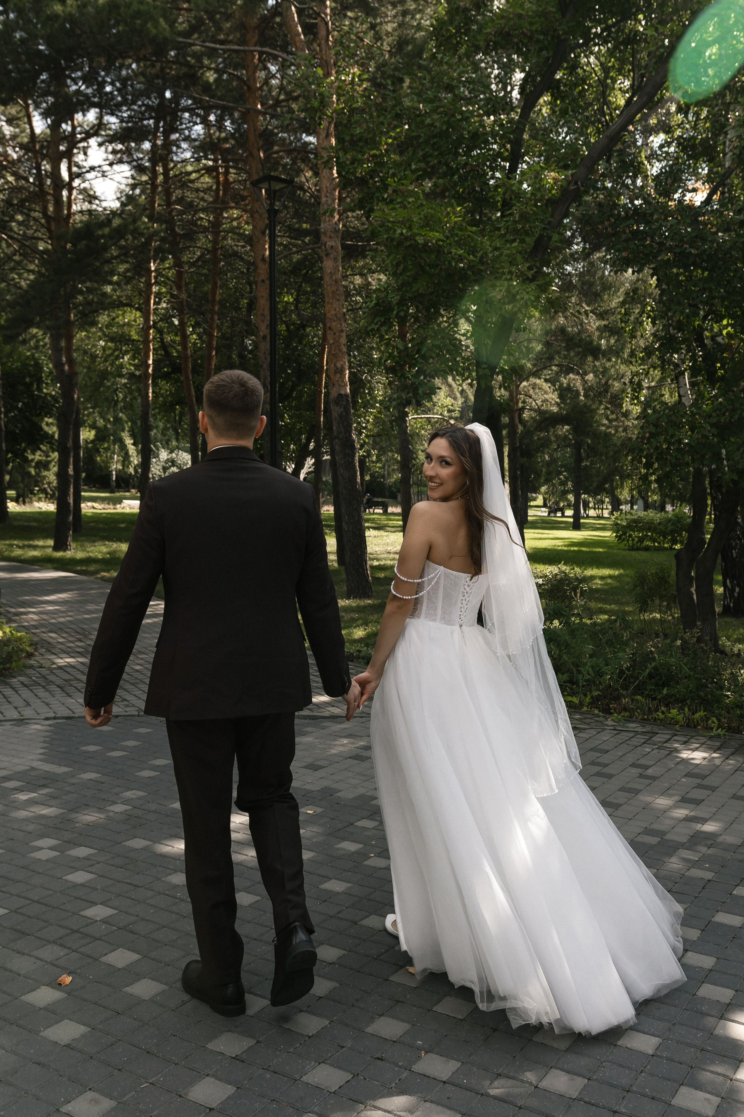 Виолетта и Максим ЗАГС Центральный, НОВАТ, Арена Сибирь, Набережная. Фотограф Новосибирск