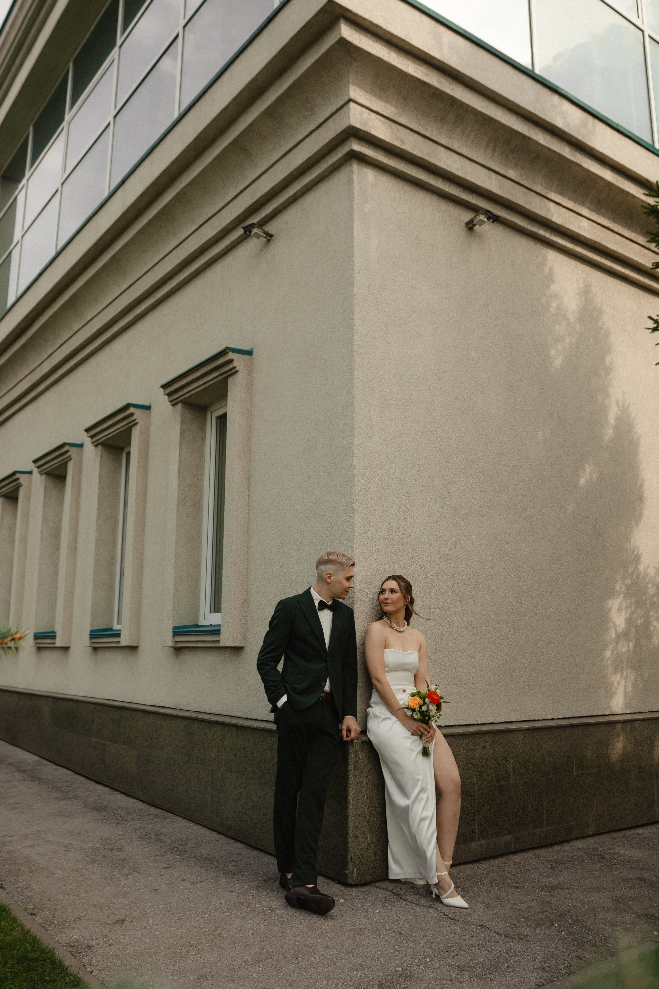 Екатерина и Семен Кинотеатр Победа, Институт на Фрунзе, ЗАГС Центральный. Фотограф Новосибирск