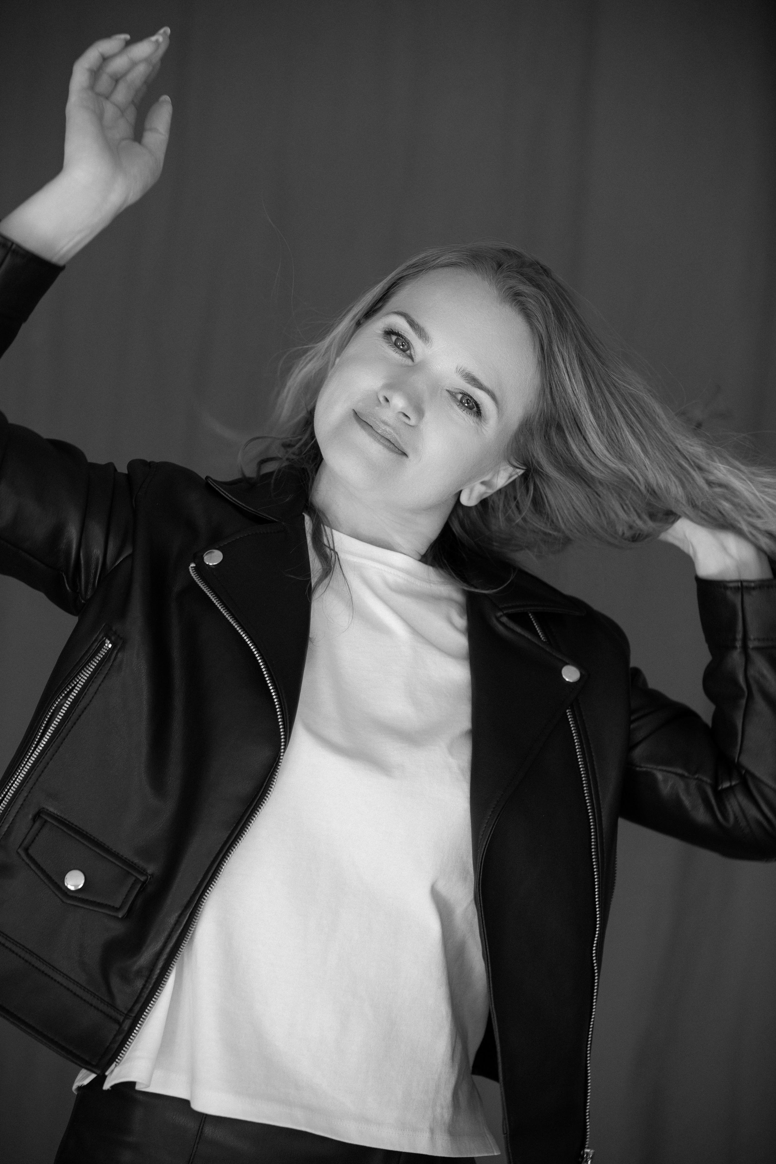 Masha & Elena. Portrait photographer in Minsk Slava Potalakh