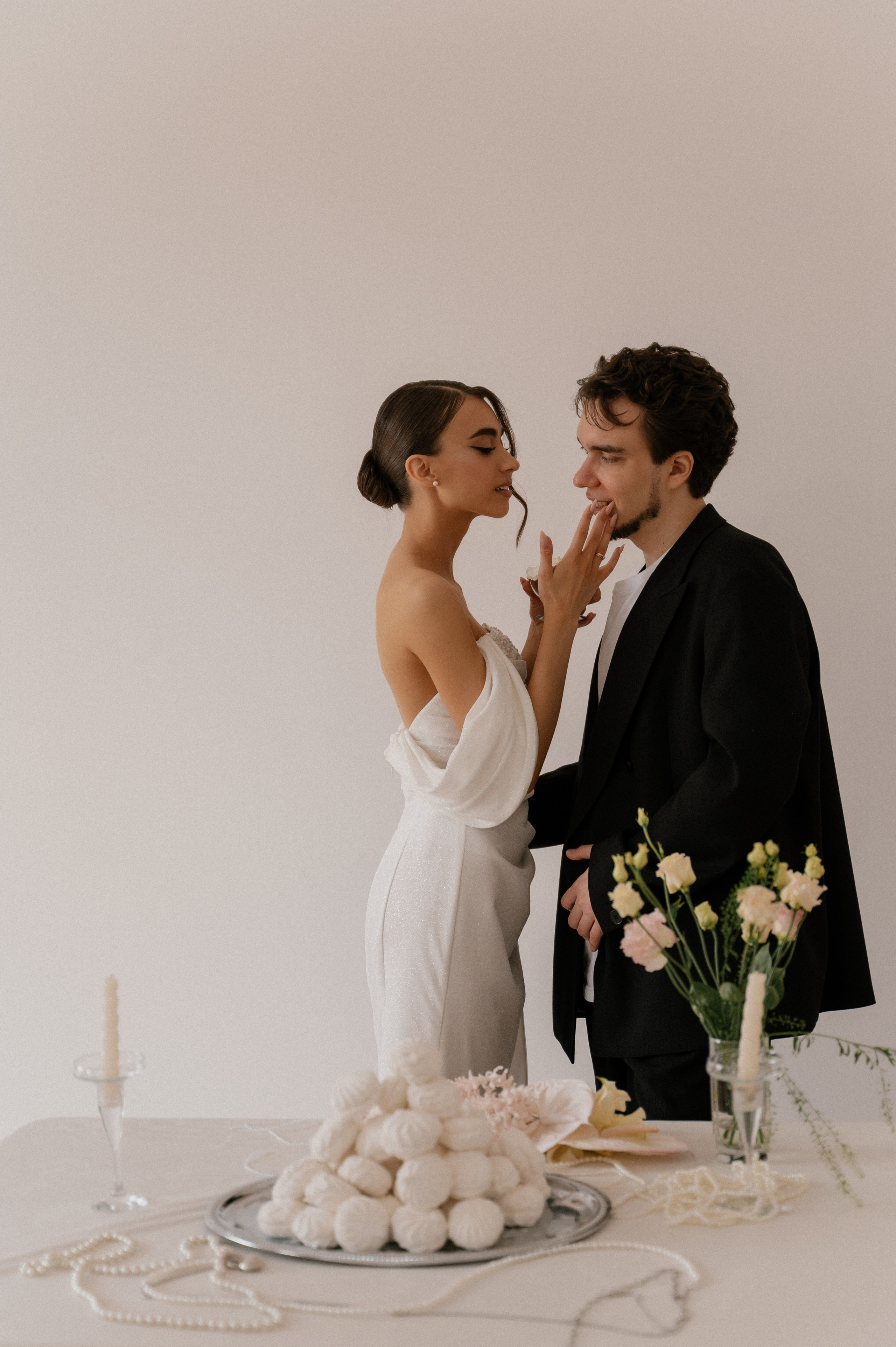 Утро жениха и невесты и съемка в студии. Свадебный и семейный фотограф Пенза Анастасия Артюшкина