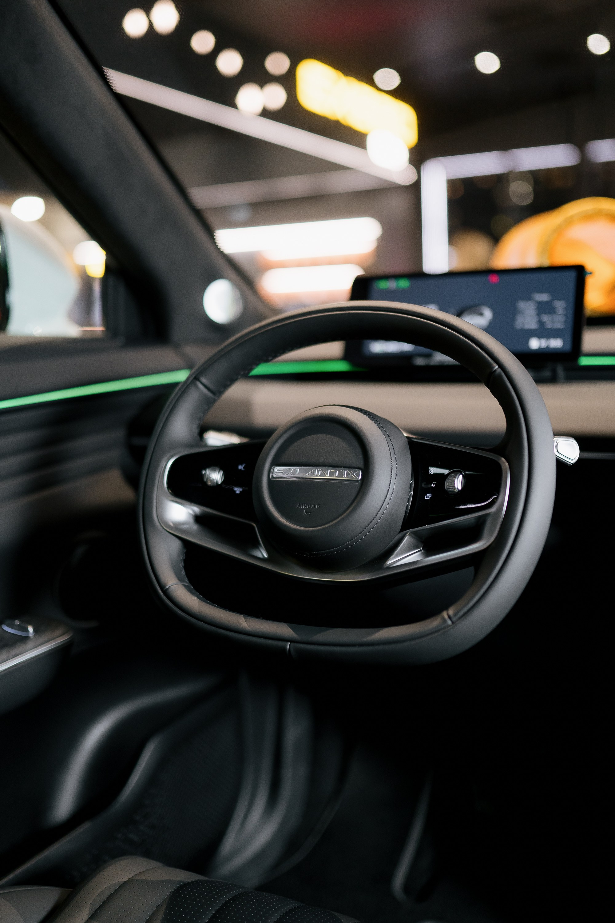 Презентация Exlantix ET. Сергей Кошкин. Репортажная и ивент-фотография в Сургуте