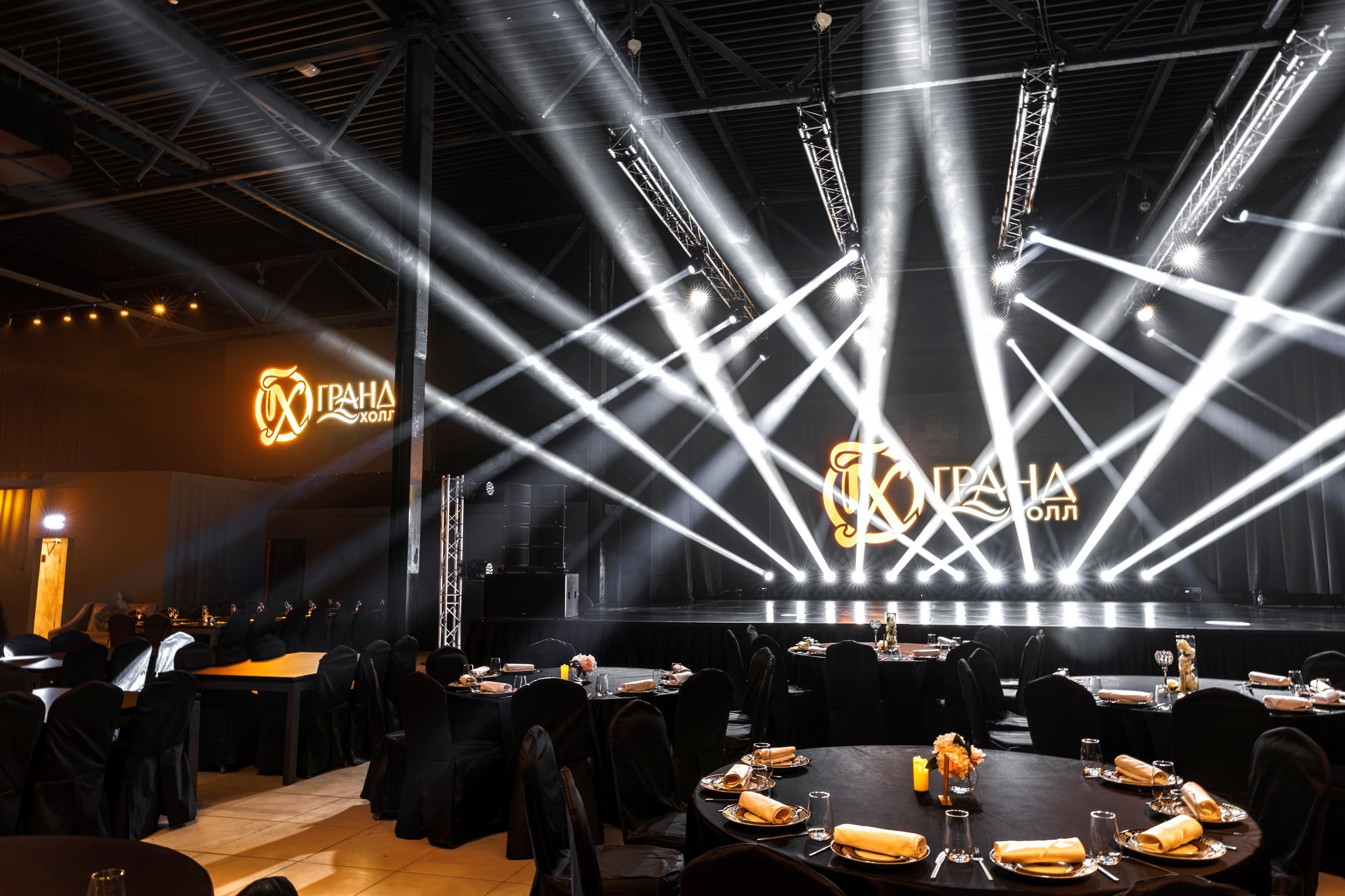 Grand Hall. Night2Day Санкт-Петербург