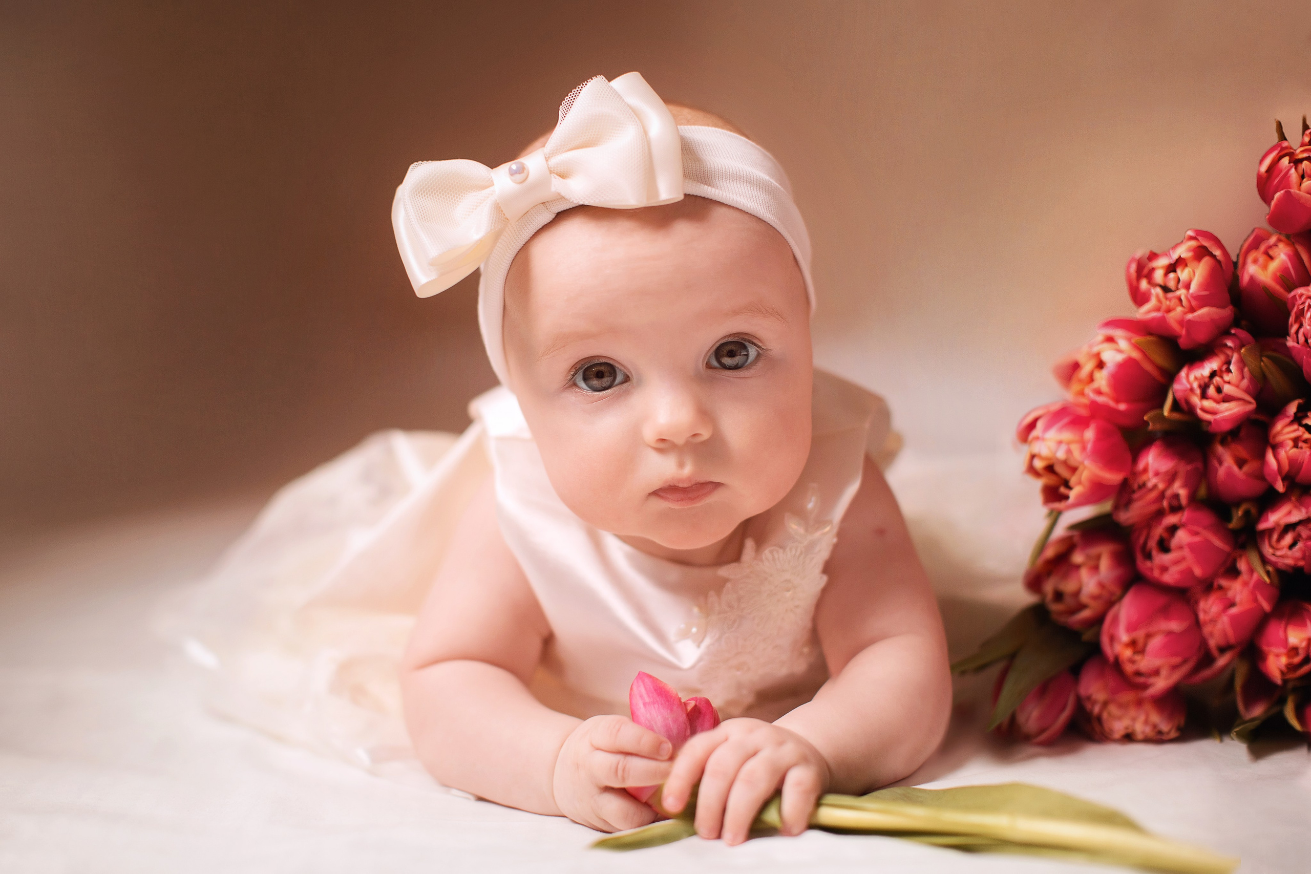 אביב. צלם ואמן ילדים ומשפחה