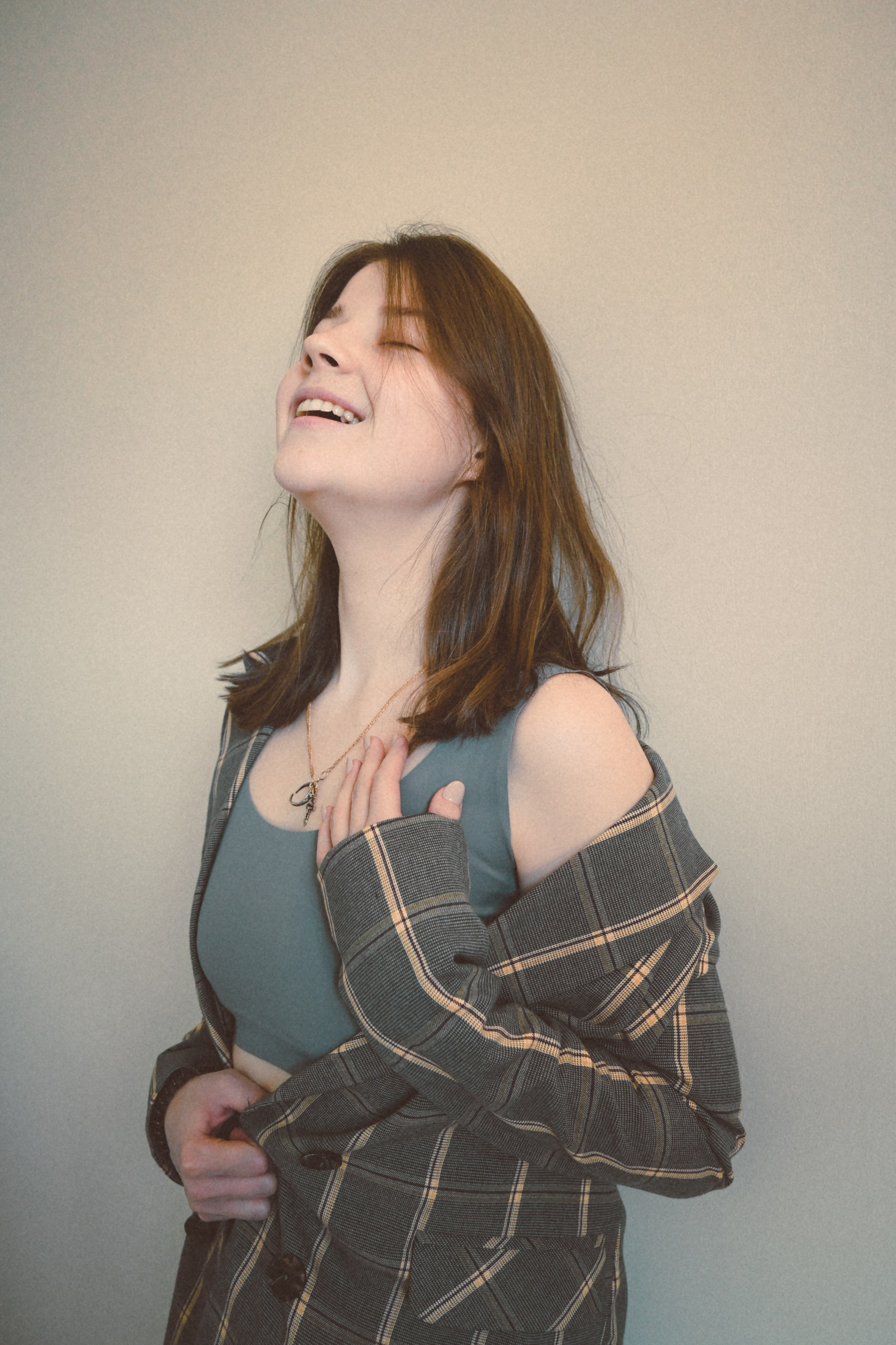 Тёплый квартирный фотосет — Настя. Фотограф и видеограф в Москве Анна Матюхина