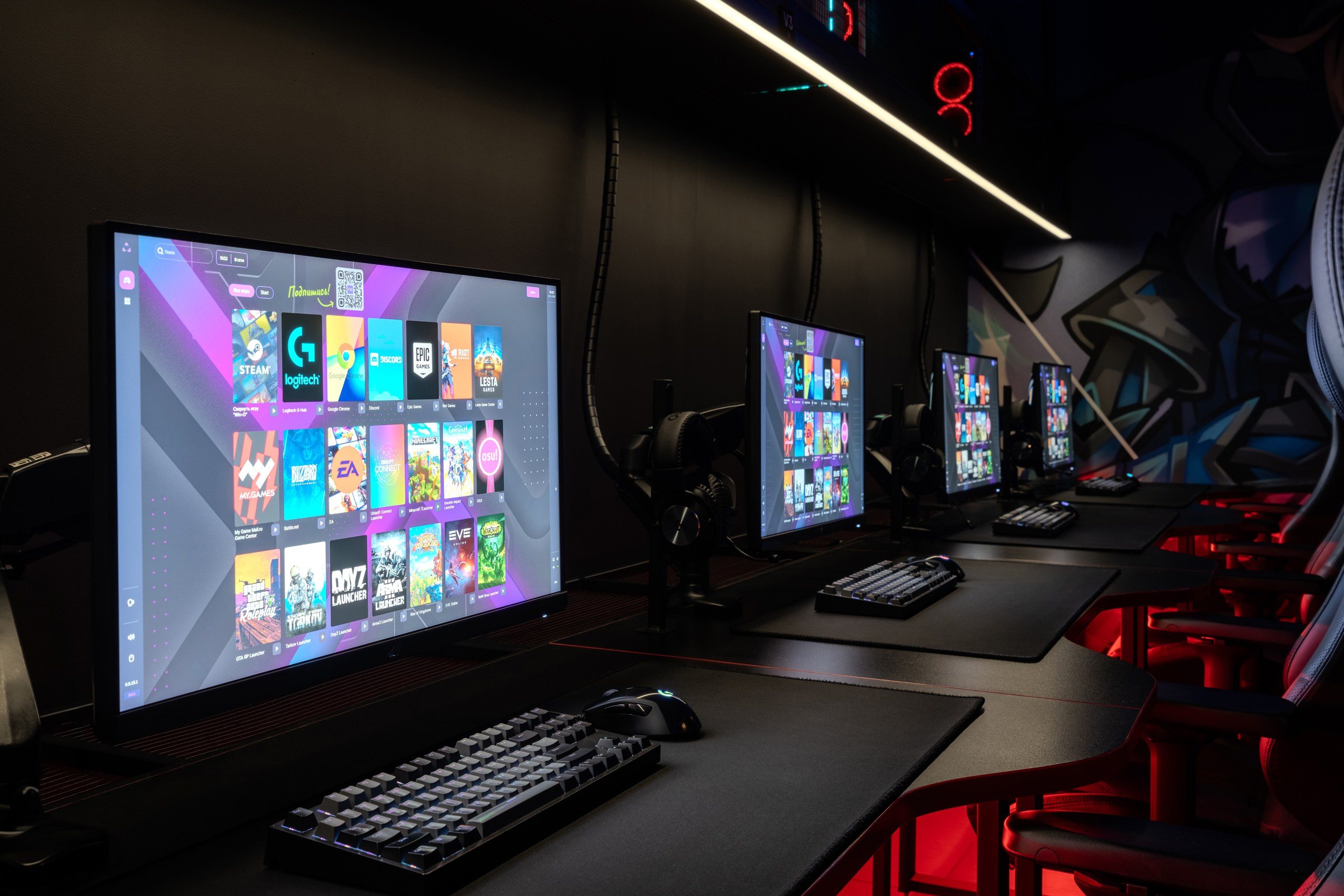 Компьютерный клуб F12 в Красноярске, филиал на Свободном, 49. Интерьерный фотограф и ретушер в Красноярске Денис Антропов