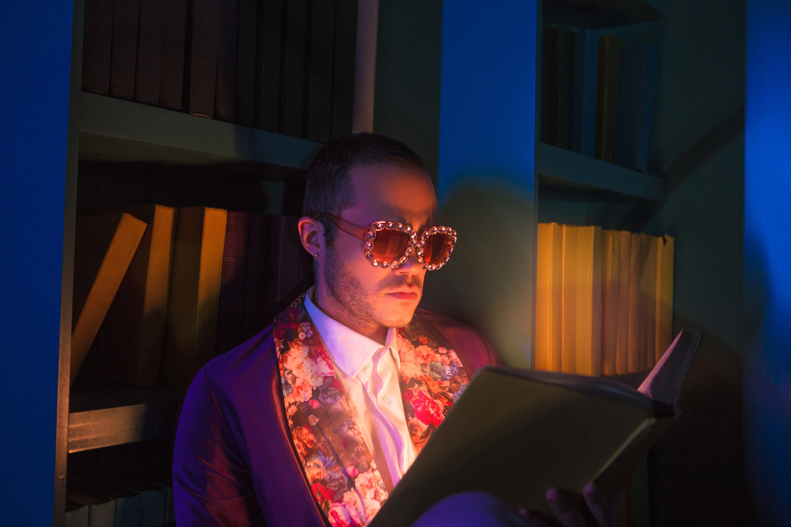 ВСЕЛЕНСКИЙ СЛУЖИТЕЛЬ. Мастерская для создания имиджа от BenSami в Санкт-Петербурге и Москве