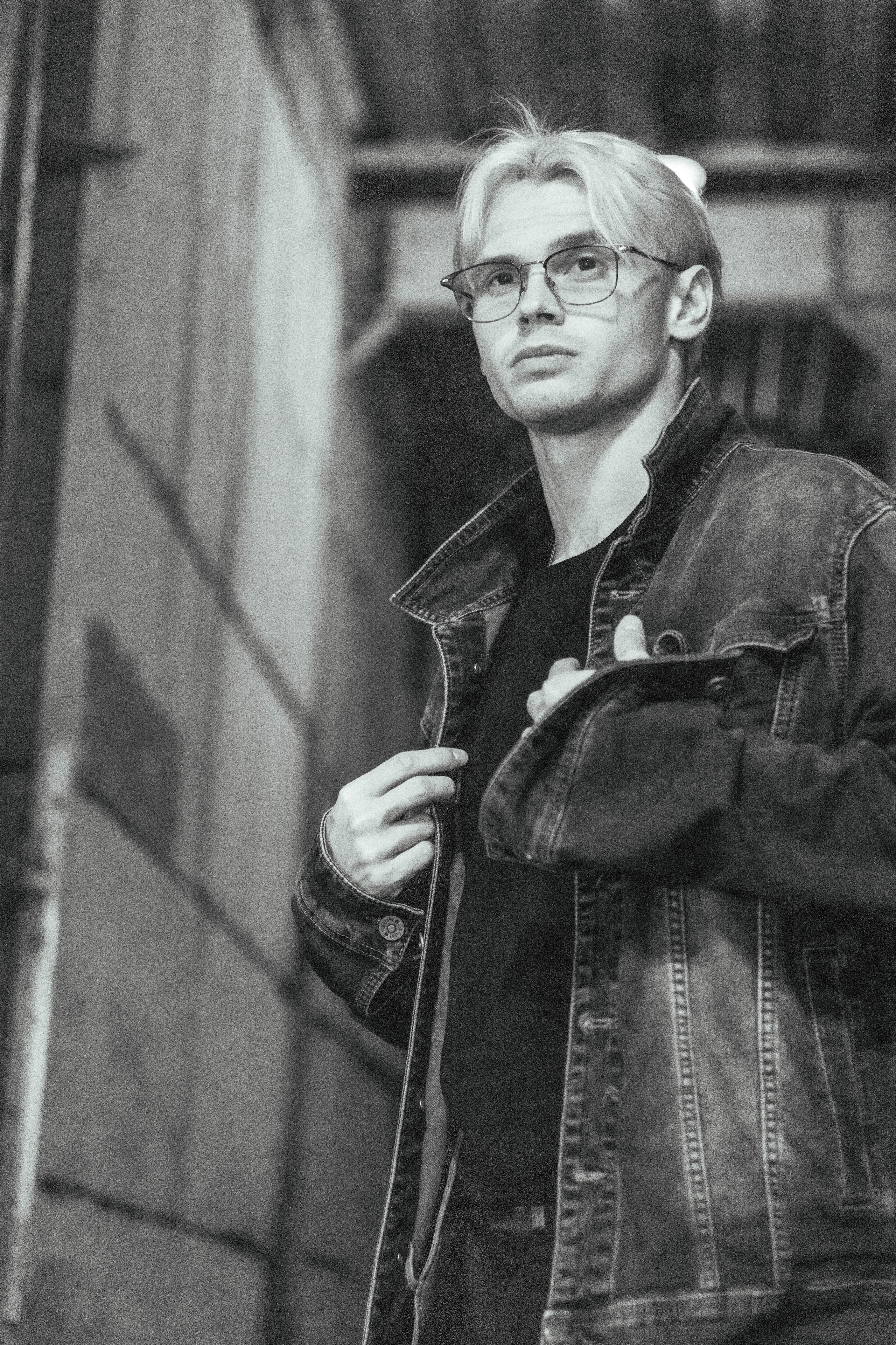 Сергей. Jean De Vivre Gallery