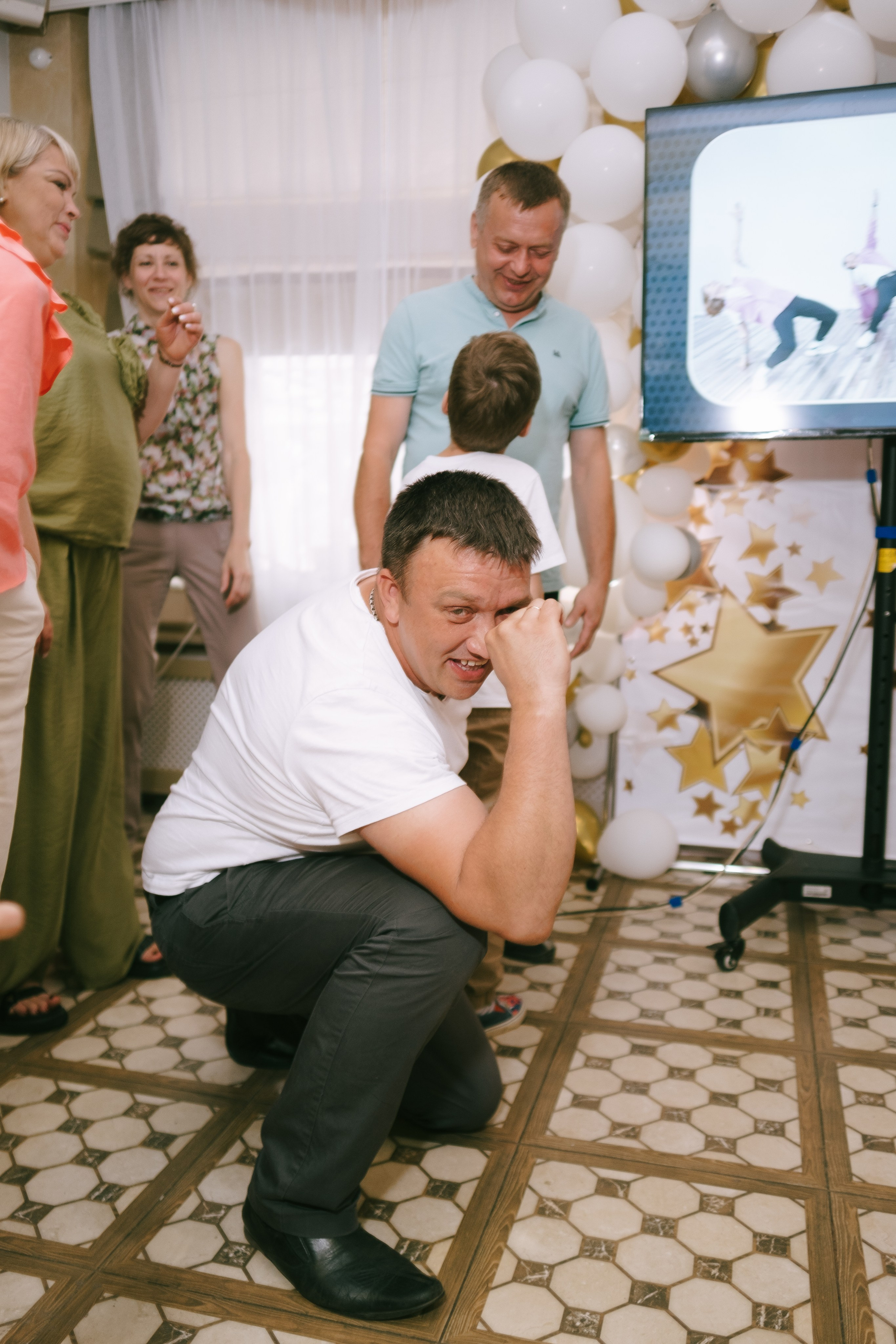 Выпускной школа 33. Свадебный и репортажной фотограф Денис Ожигин в Краснодаре и Краснодарском крае