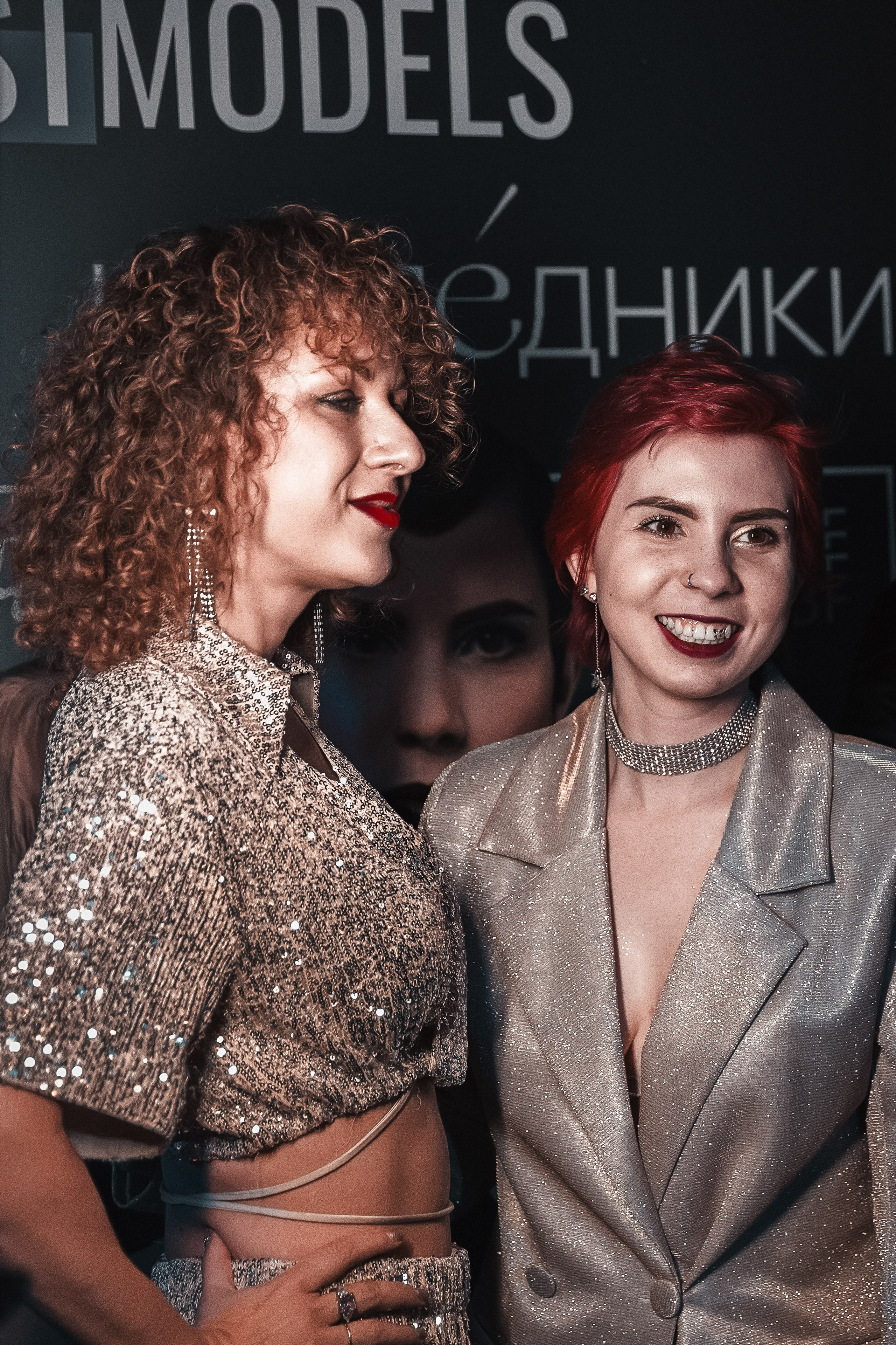 Фотосъемка презентаций модных журналов в Санкт-Петербурге | Рекламные кадры для медиа