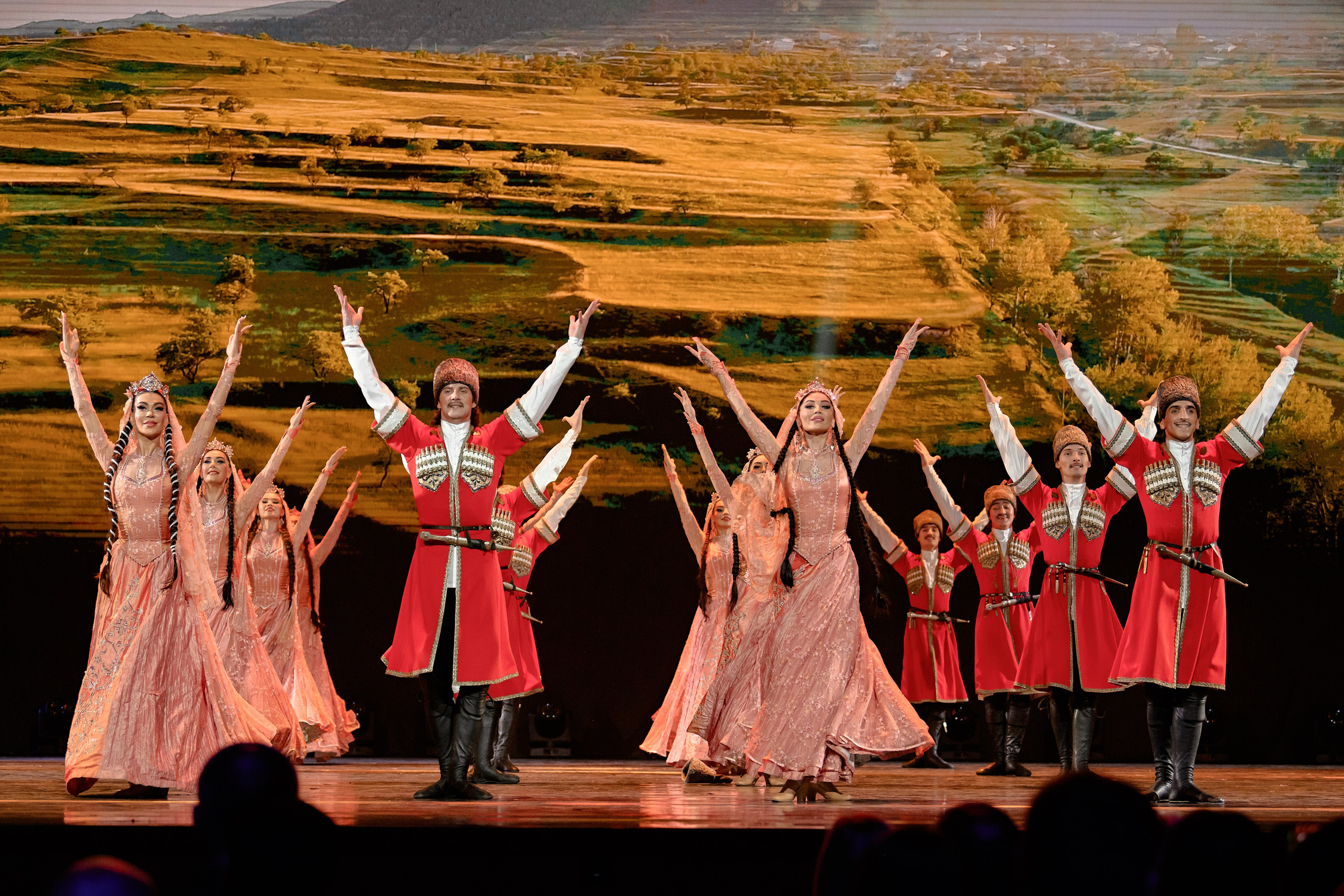 Лезгинка в Кремле. 65 лет концерт. РЕПОРТАЖНЫЙ И БИЗНЕС ФОТОГРАФ В МОСКВЕ, ЕГОР НИКОЛАЕВ