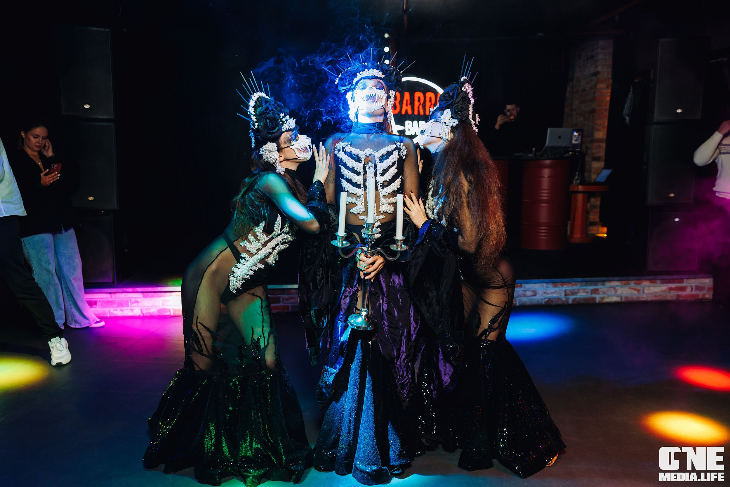 Фоторепортаж из бара Баррэ. One Media Life: фоторепортажи, фотоотчеты с мероприятий и заведений