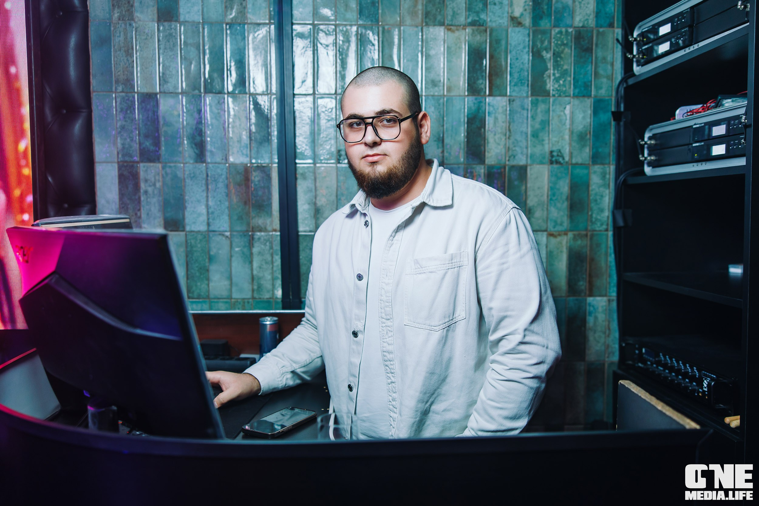 Фоторепортаж из караоке-клуба Белгравия. One Media Life: фоторепортажи, фотоотчеты с мероприятий и заведений