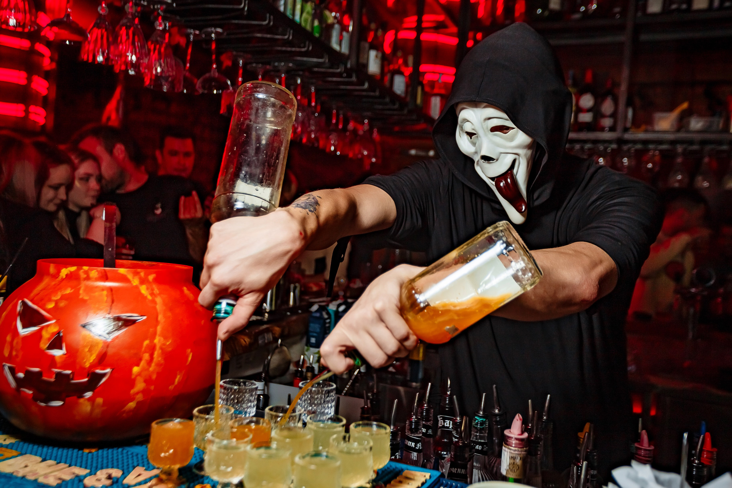 Пьяный плющ «Halloween"_Симферополь_2.11.2024. Аминов Руслан | Фотограф