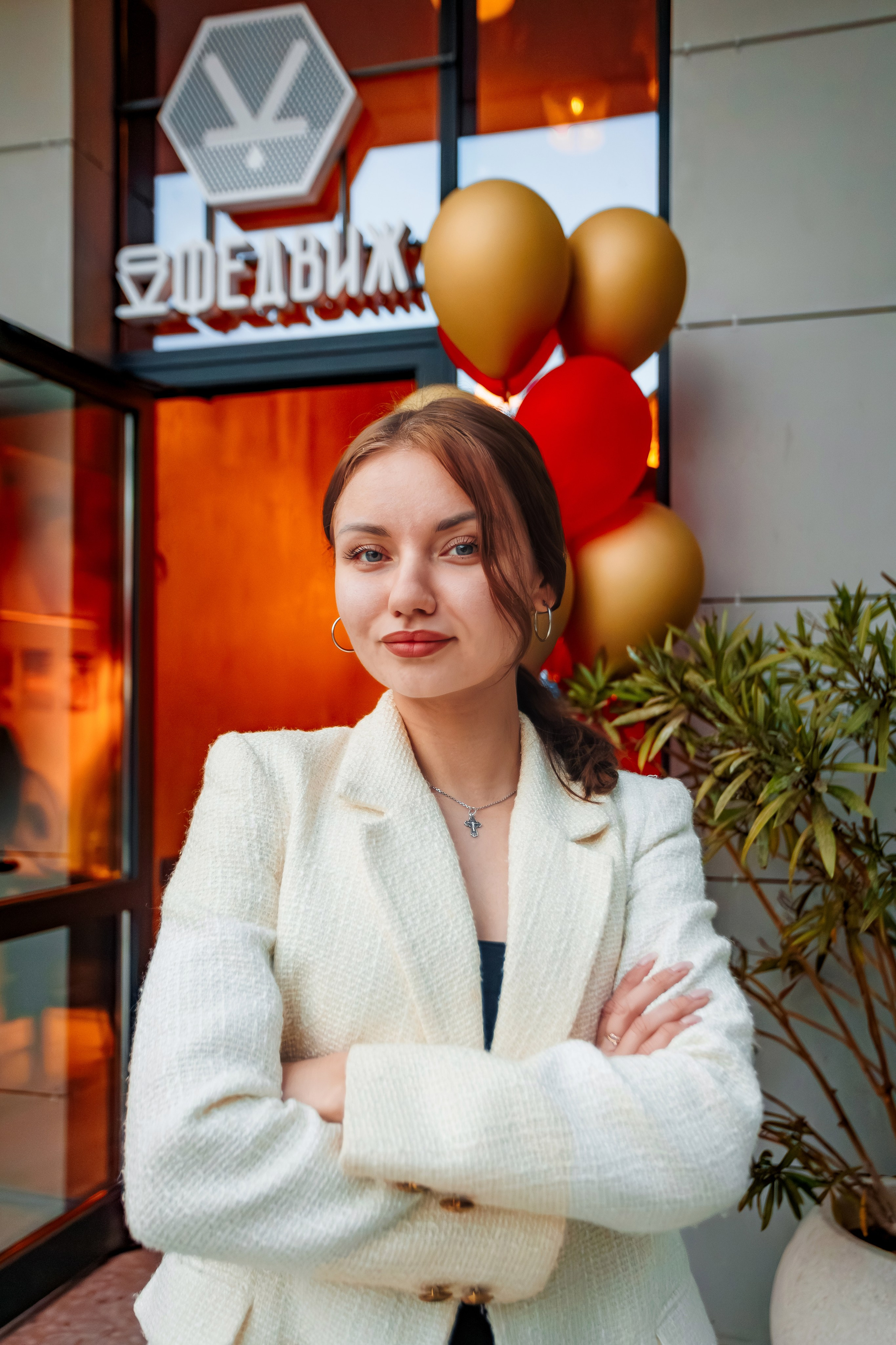 10 лет проекту «КОФЕДВИЖ» и открытие новой кофейни_Ялта_19.12.2025. Аминов Руслан | Фотограф