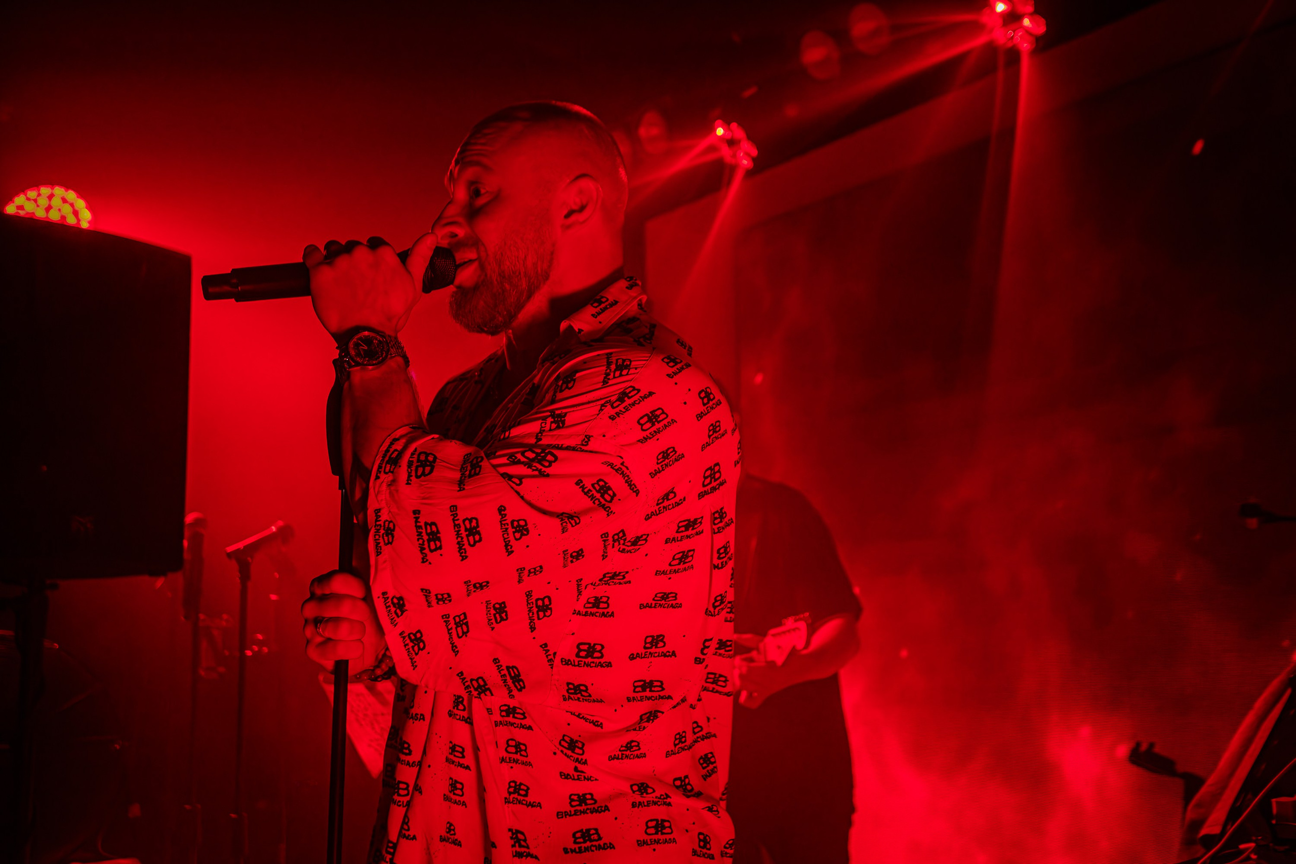 «Лёша СВИК"_Чайка на пляже_Ялта_04.07.2025 г. Аминов Руслан | Фотограф