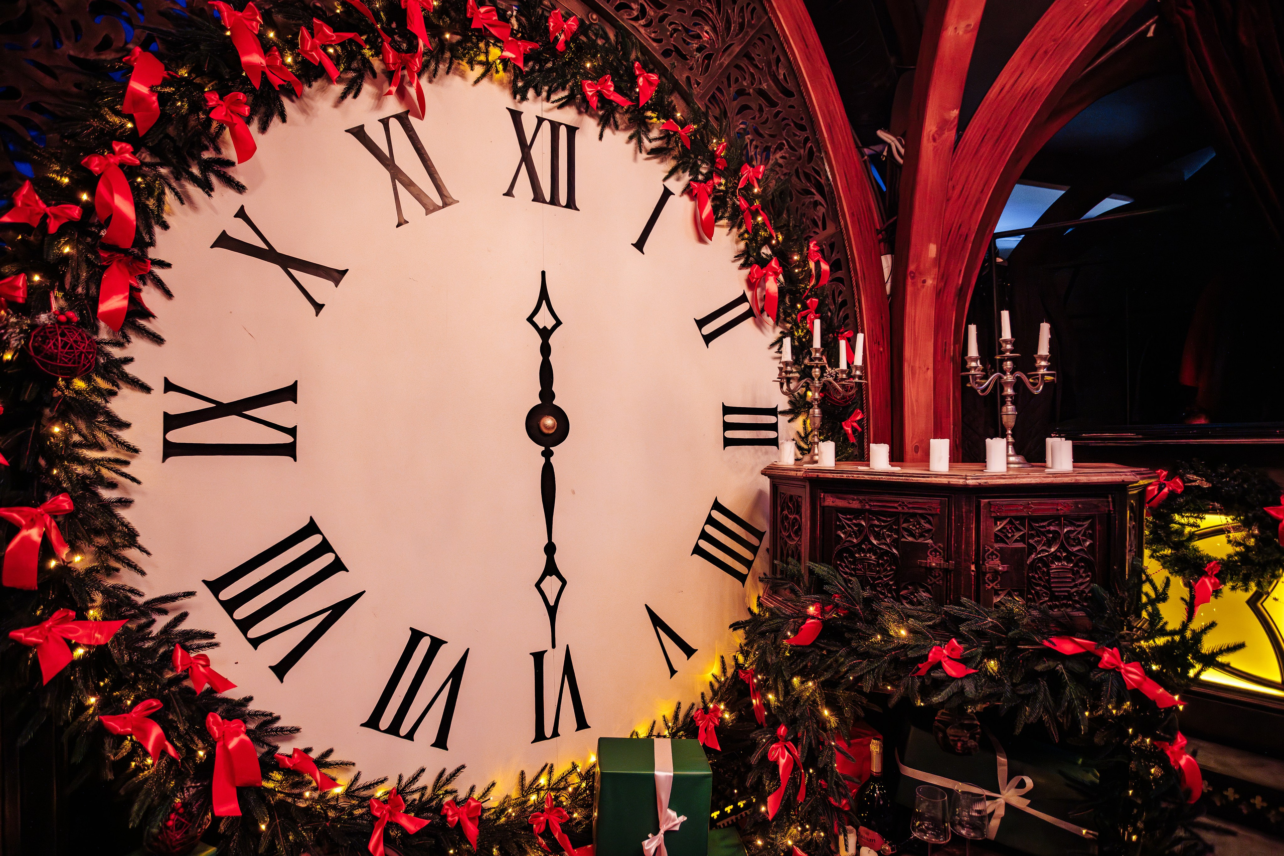 Городской корпоратив в PTIZZA_Ялта_29.12.2025. Аминов Руслан | Фотограф