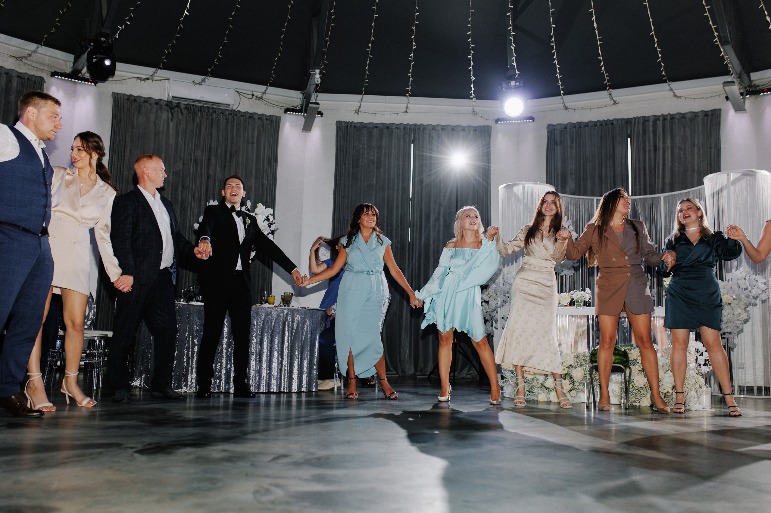 Свадебная фотосессия и банкетная часть в усадьбе СПБ. Свадебный фотограф СПБ