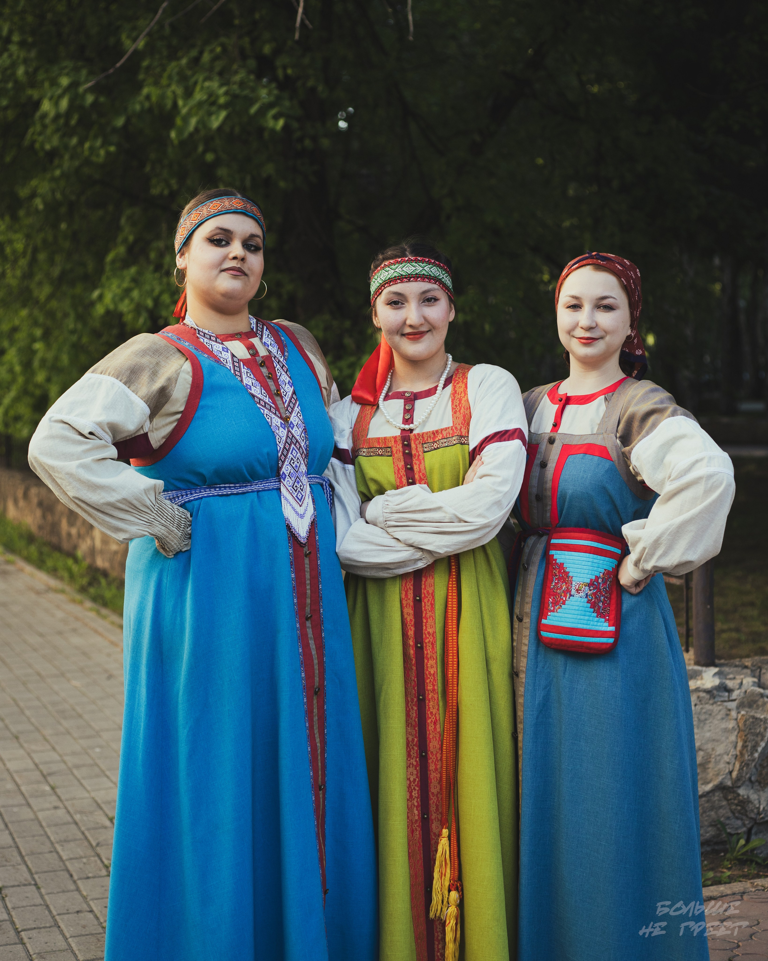 Отчетный концерт фольклорного ансамбля «Радовесъ». Больше не греет