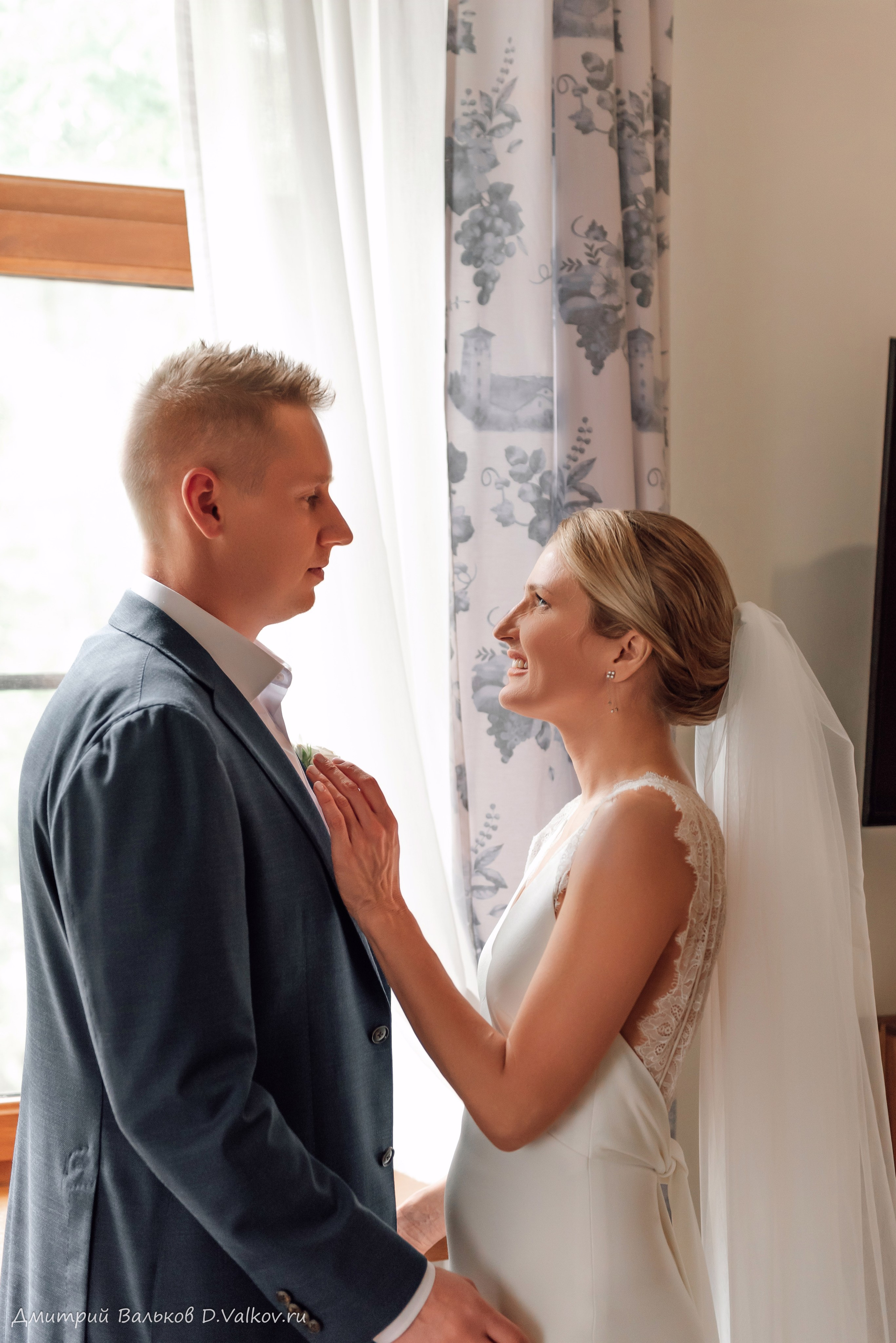 Сборы Михаила и Марины. Интерьерный и репортажный фотограф в Краснодаре Дмитрий Вальков