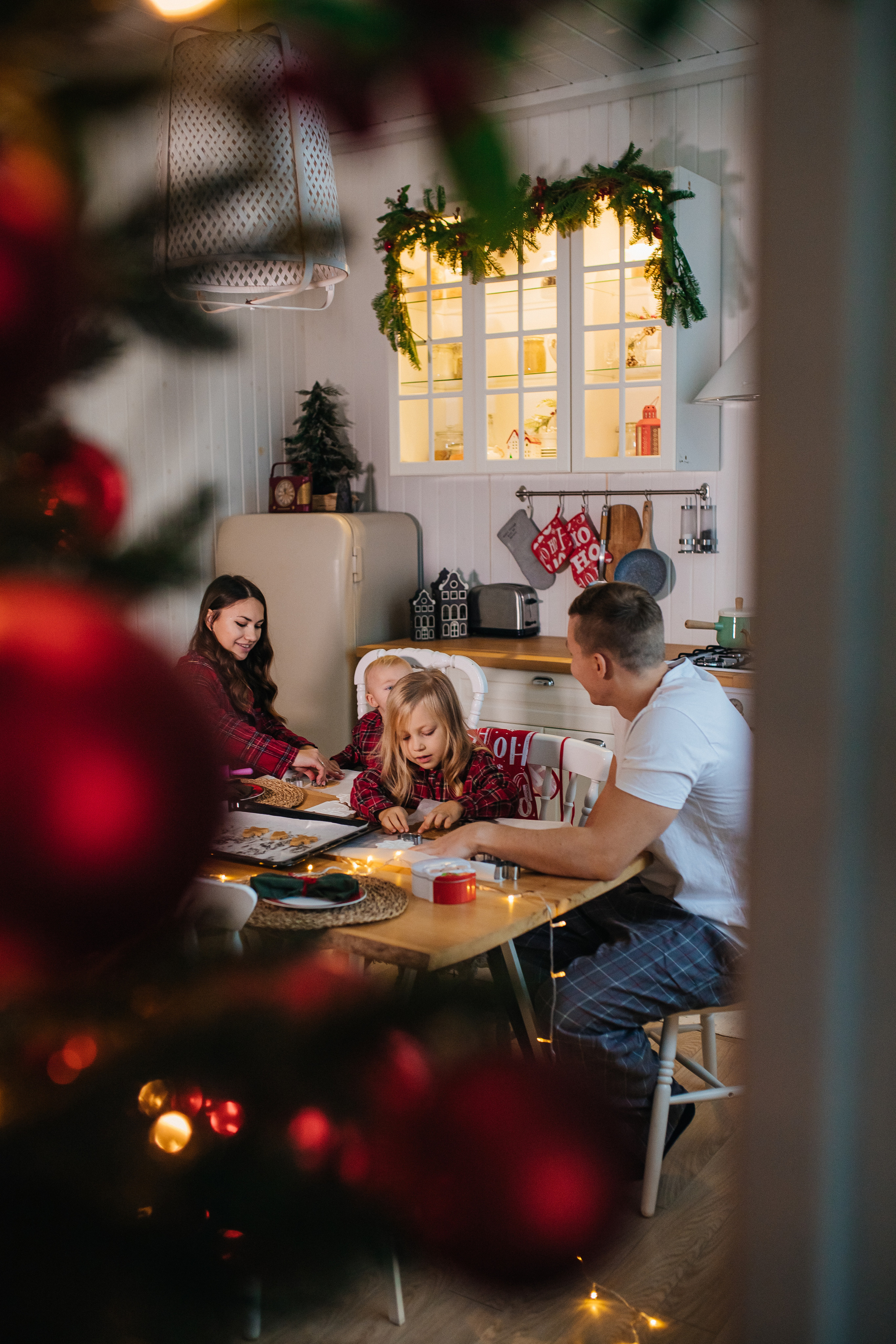 Катя, Илья, Стеша и Есения. Свадебный и семейный фотограф Мария Князева в Санкт-Петербурге