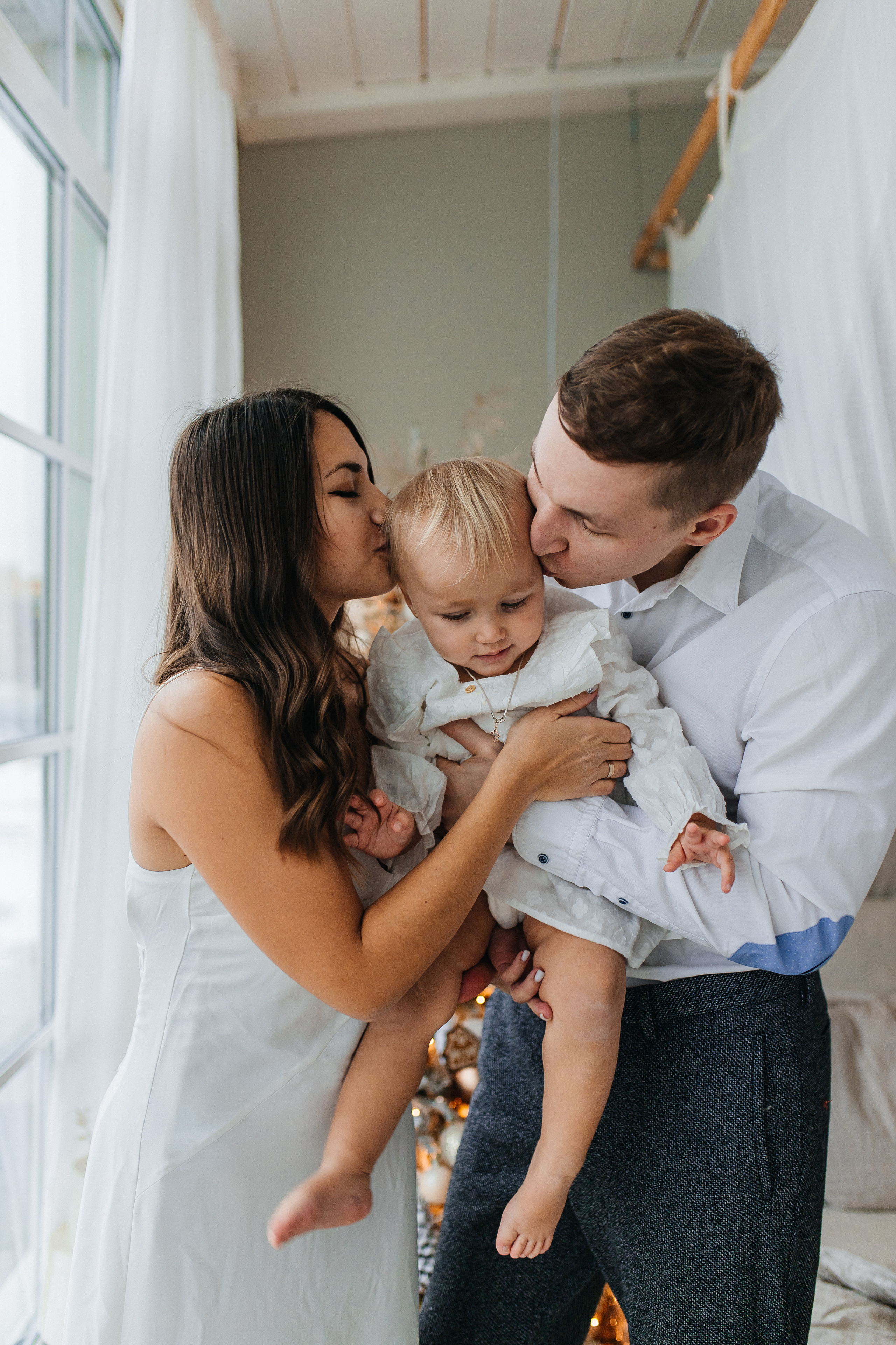 Катя, Илья, Стеша и Есения. Свадебный и семейный фотограф Мария Князева в Санкт-Петербурге