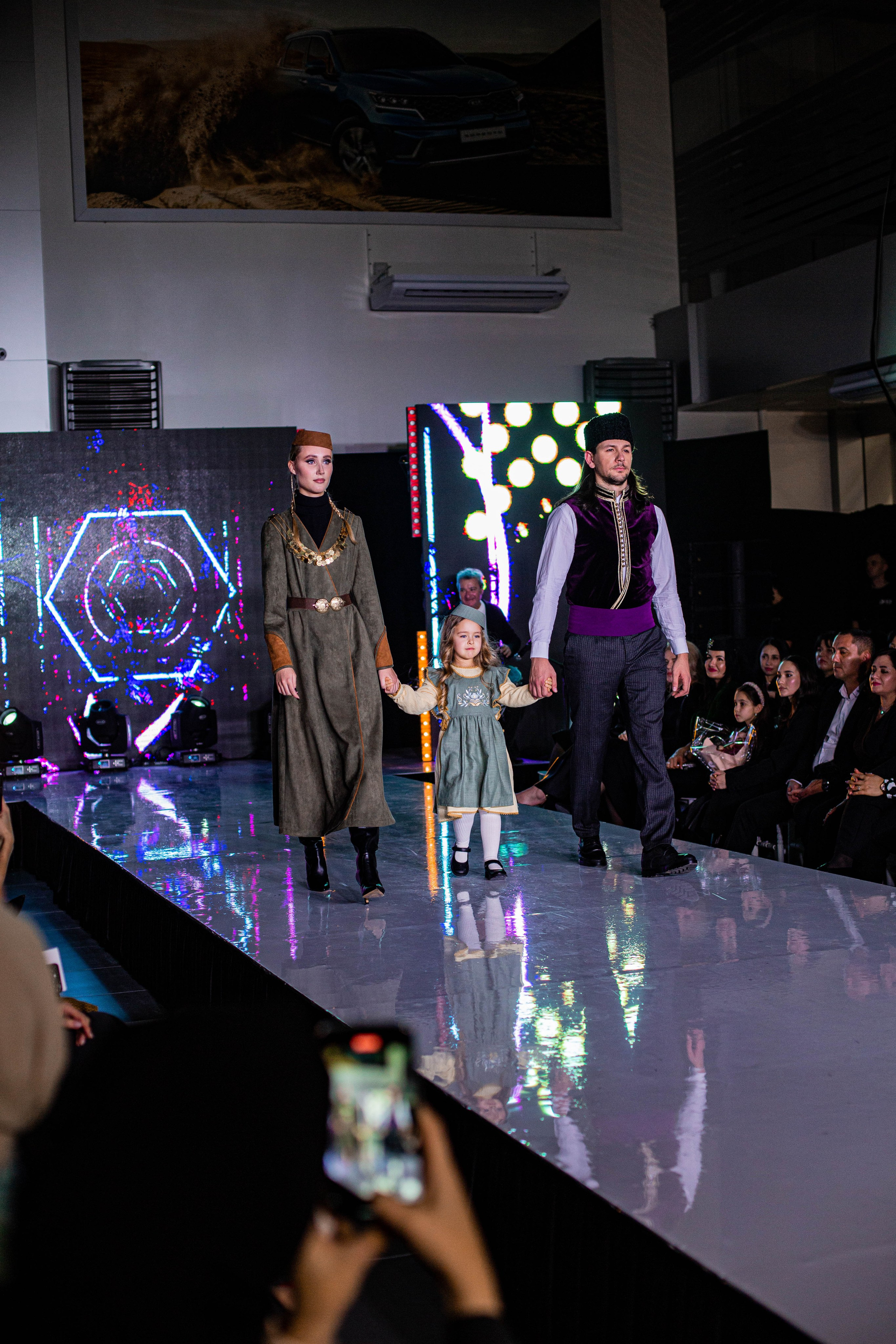Crimean Tatar fashion show «Urba fashion day». Beye Shevkiyeva Photography