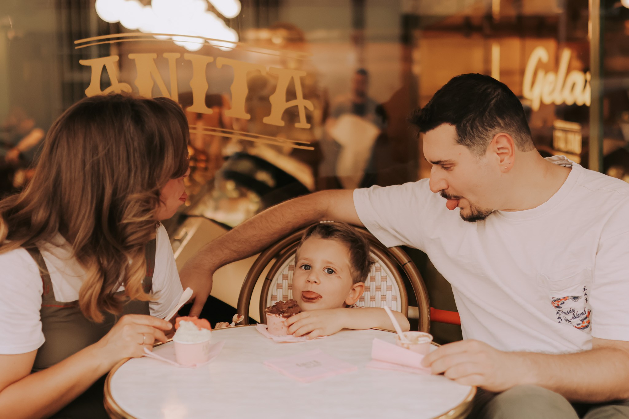 Nata, Misha and Mark, Tel Aviv | November 2025. Photographer in Israel Alice Milchin