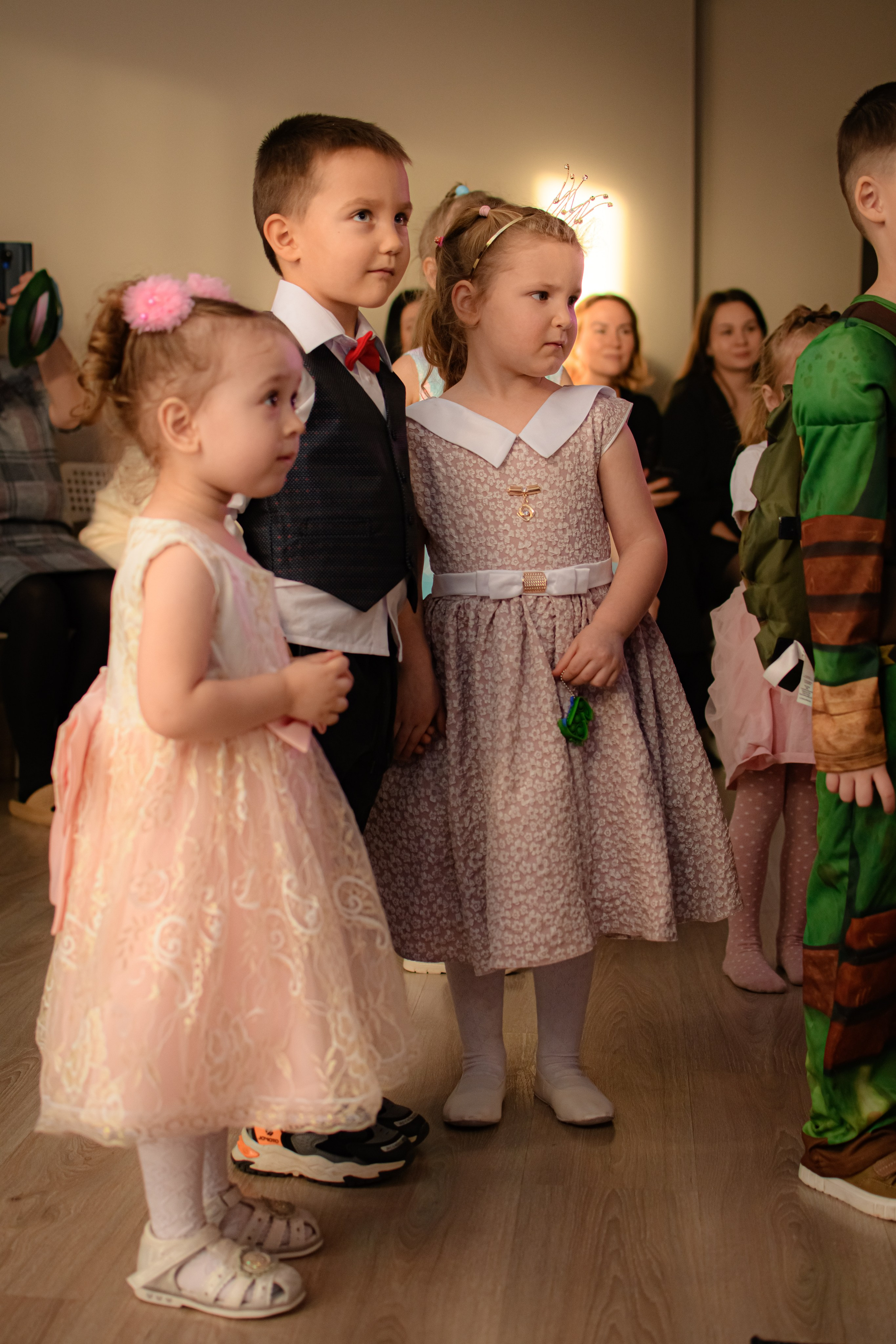 HAPPY NEW YEAR. Photokarish