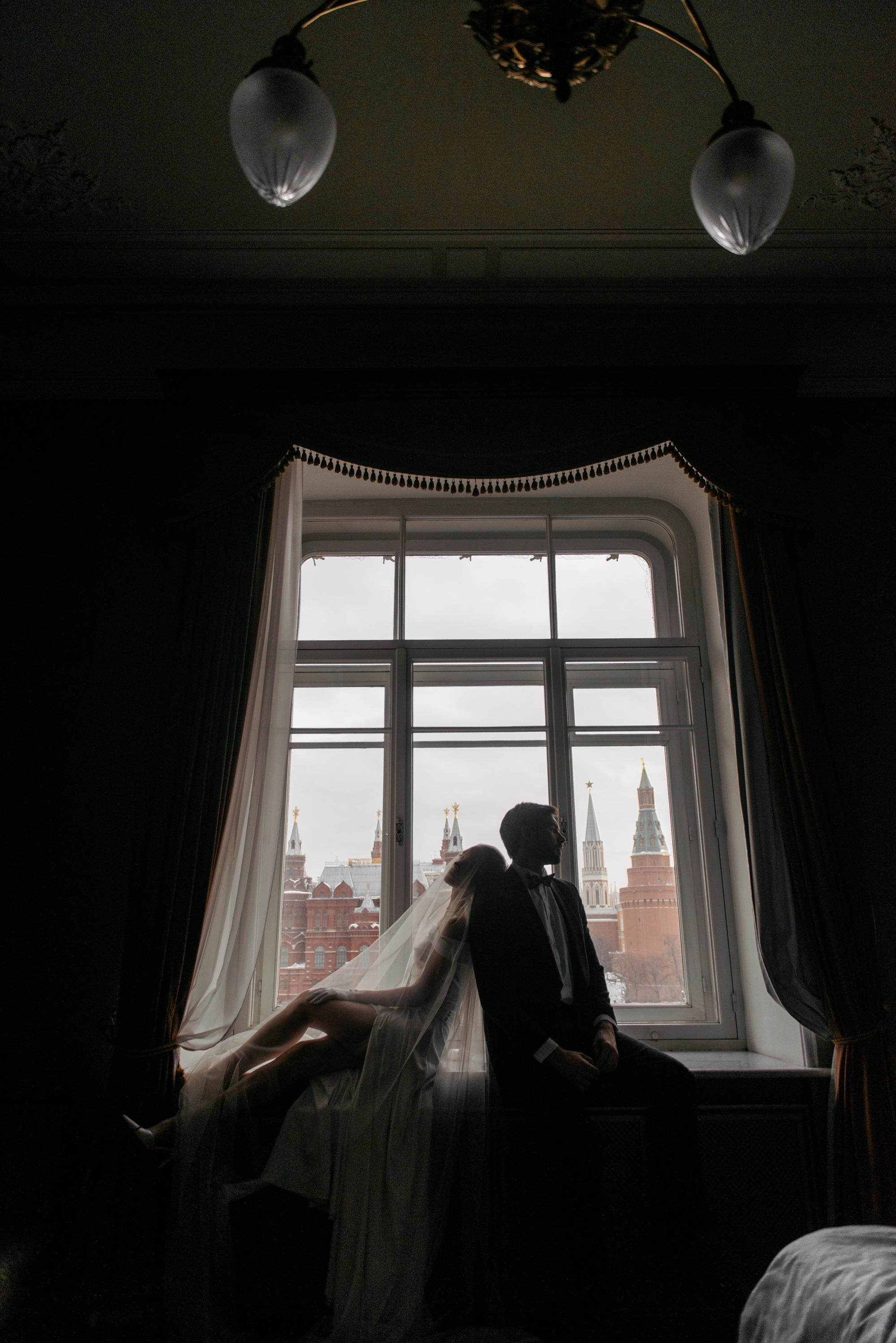 АЛЕКСАНДР И АННА. HOTEL NATIONAL. Свадебный фотограф в Москве — Илья Пивоварчик