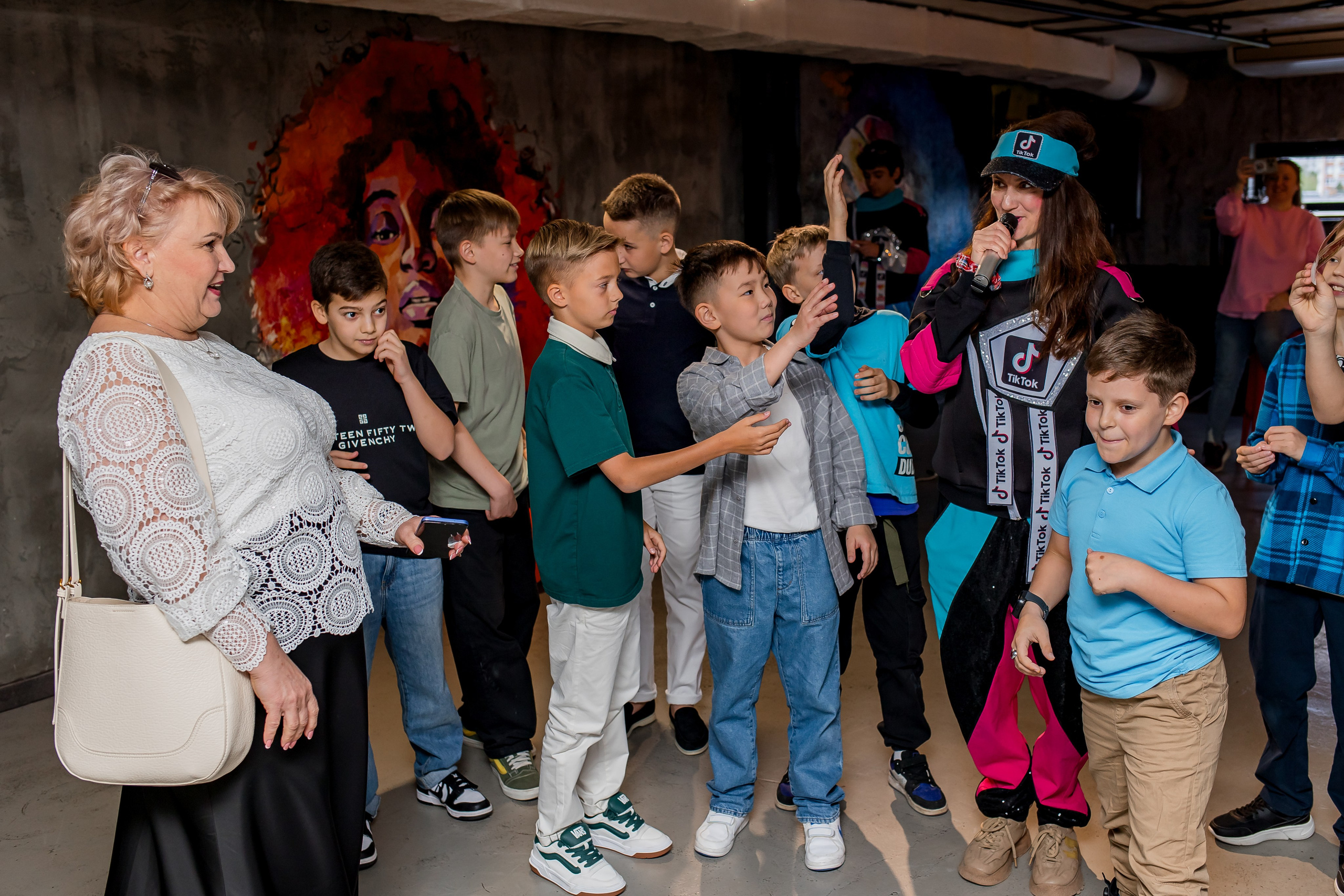 Выпускной 4 класс. Фотограф в Москве Авдеева Мария