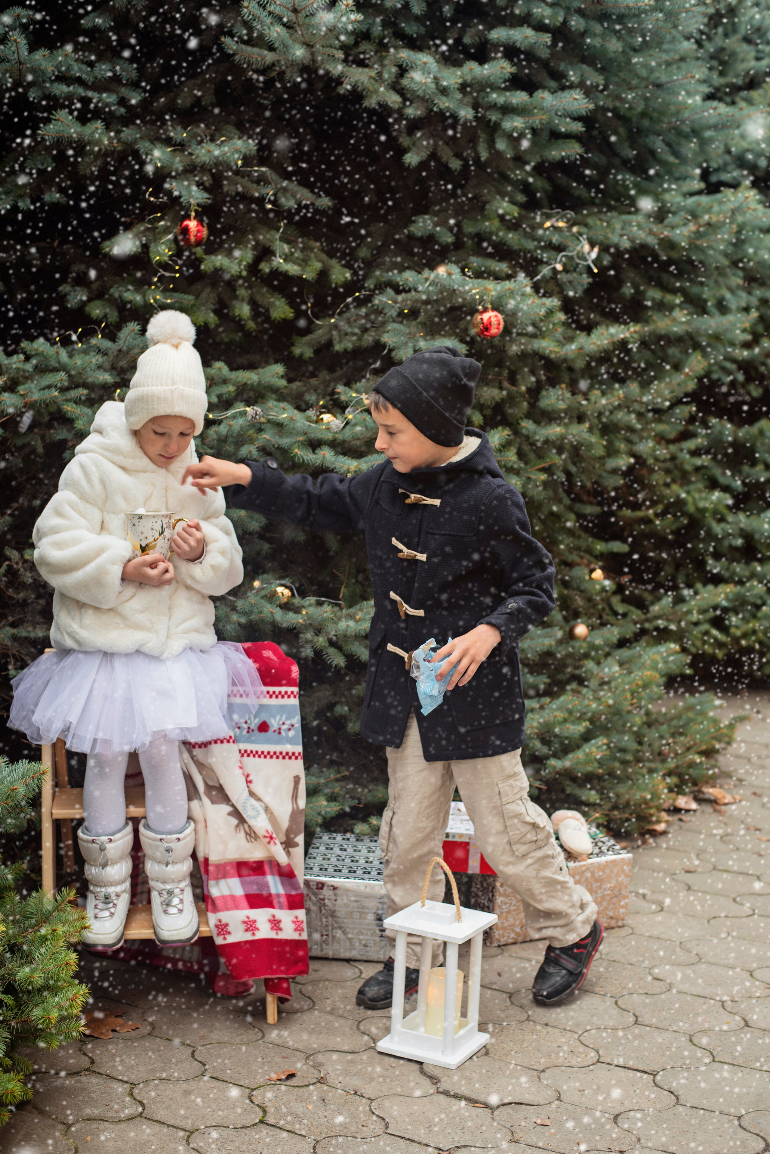 Наряжаем елочки. Детский и семейный фотограф выпускной альбом Приморско-Ахтарск