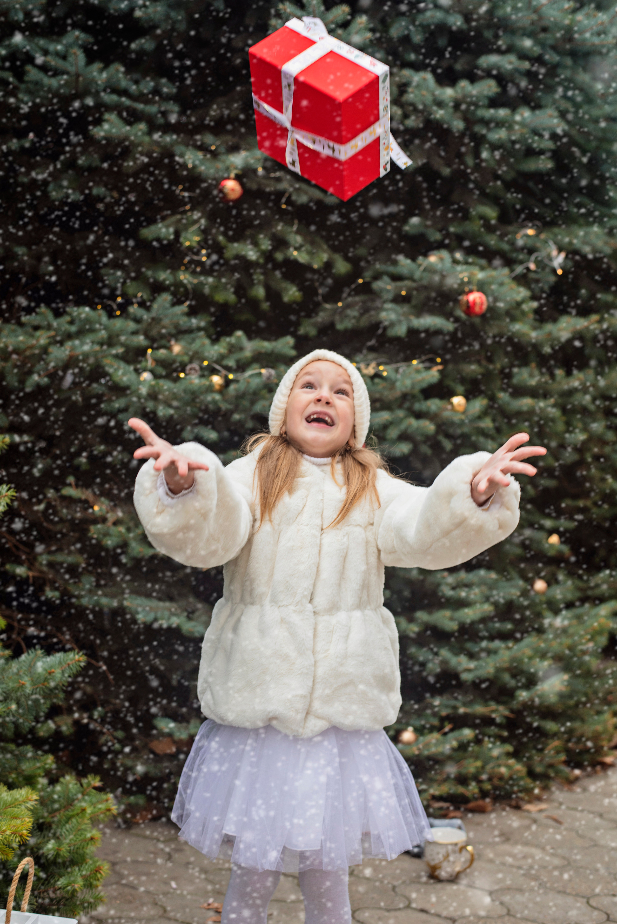 Наряжаем елочки. Детский и семейный фотограф выпускной альбом Приморско-Ахтарск