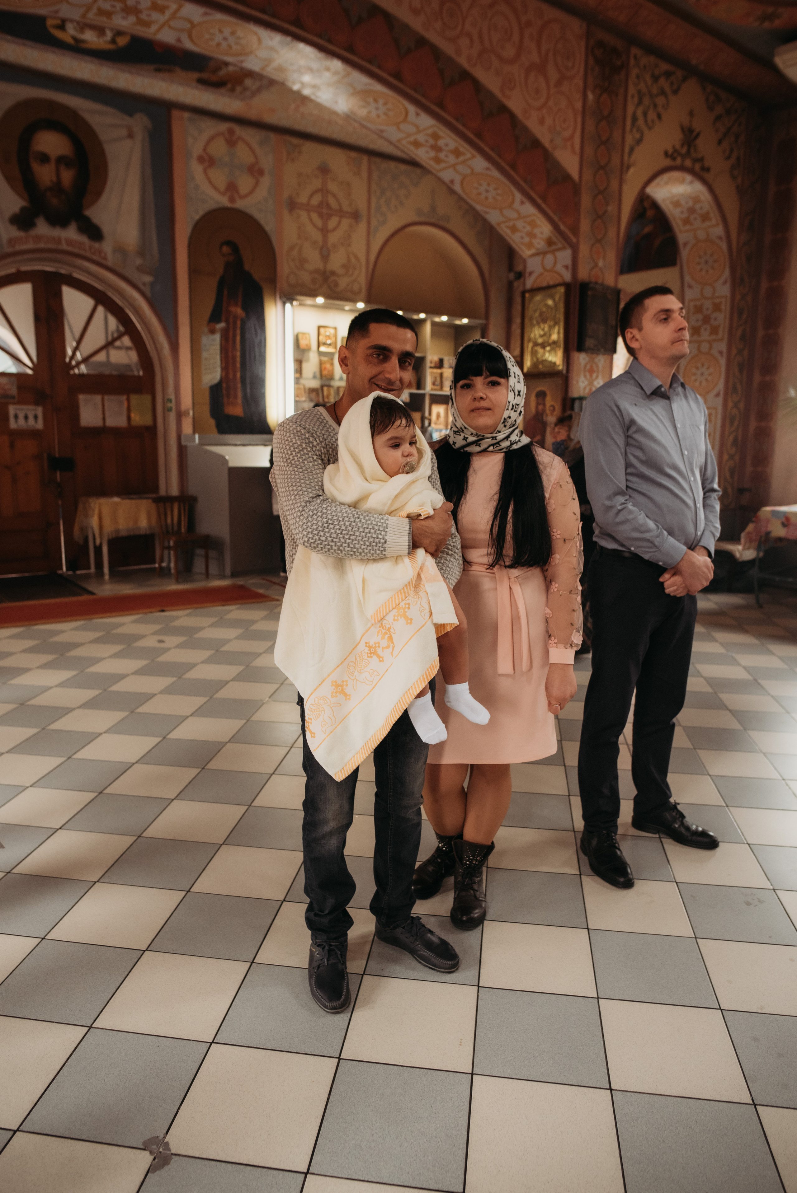 Крещение Тиграна. Детский и семейный фотограф выпускной альбом Приморско-Ахтарск