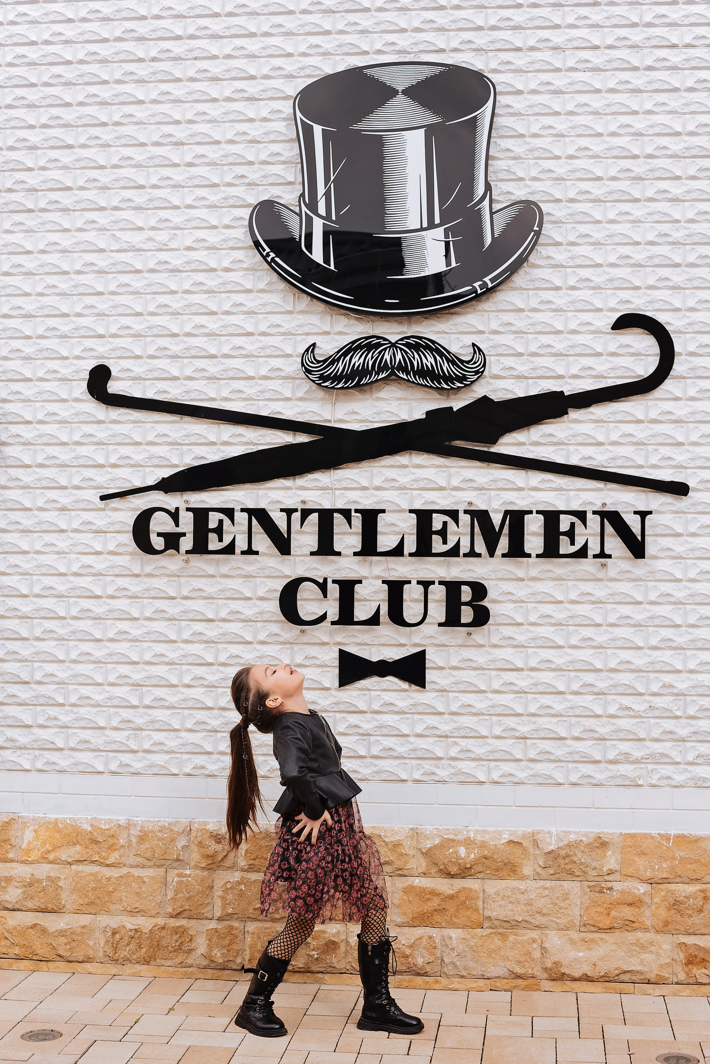 Джентельмен клуб. Детский и семейный фотограф выпускной альбом Приморско-Ахтарск