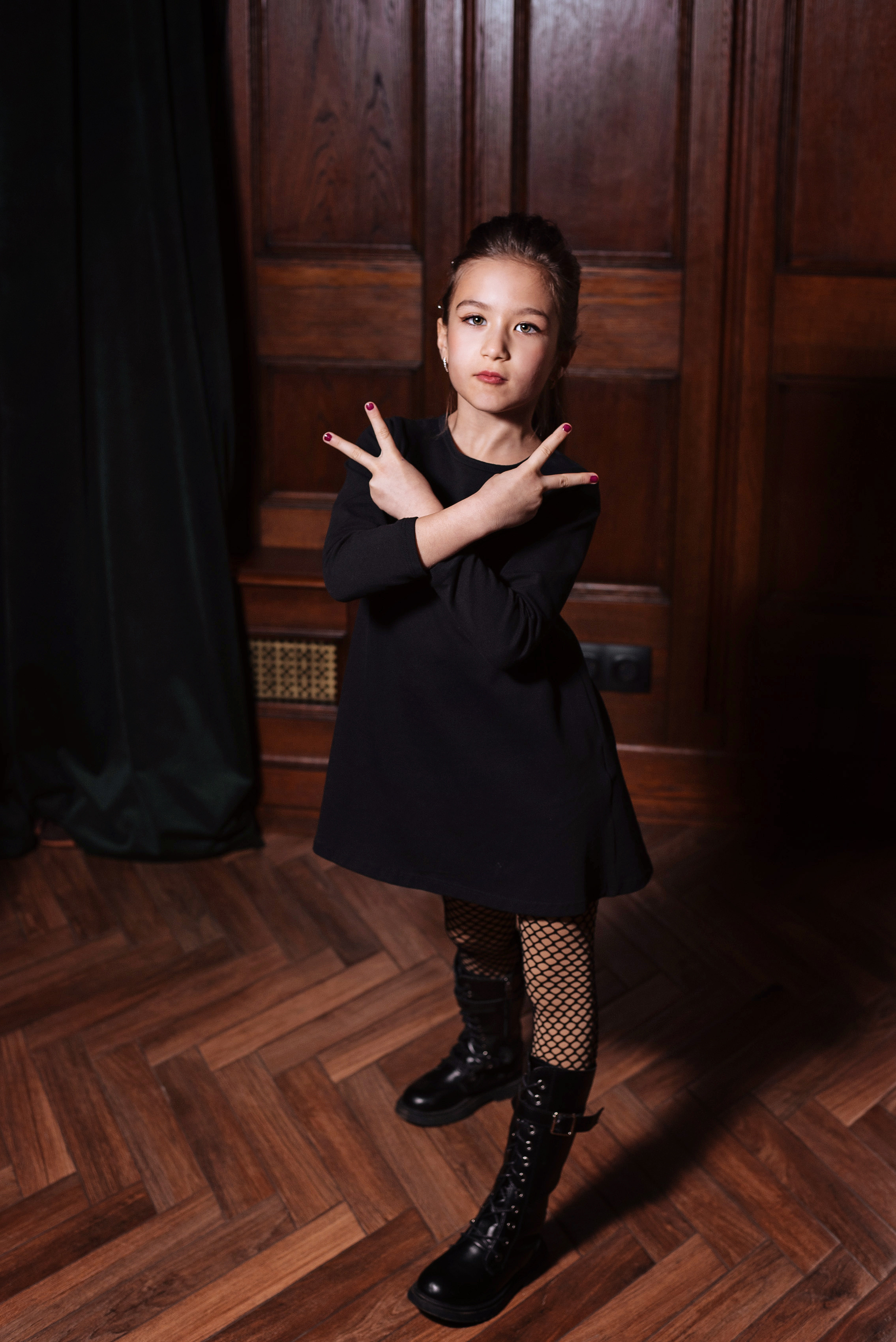 Джентельмен клуб. Детский и семейный фотограф выпускной альбом Приморско-Ахтарск