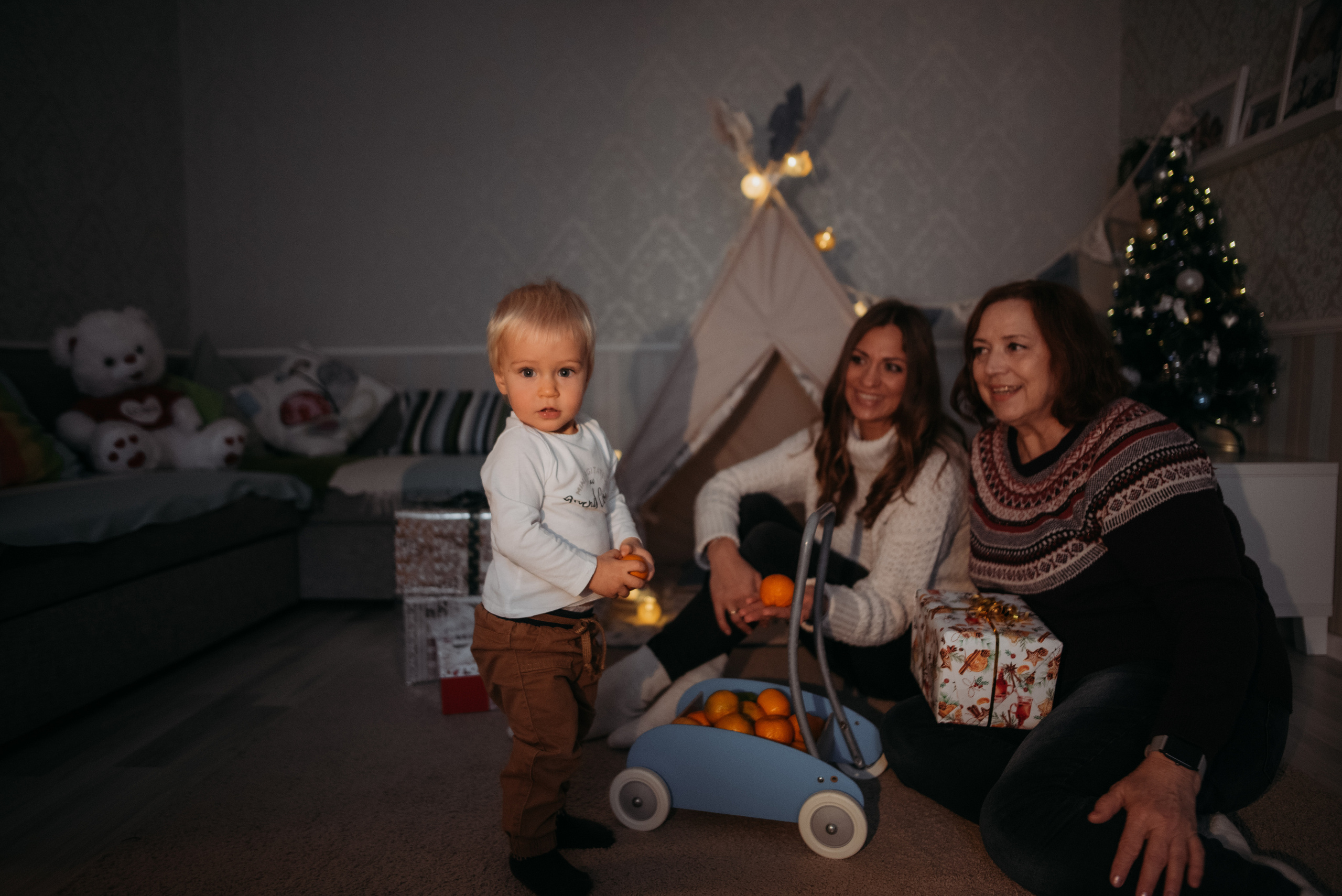 Подготовка к Новому году. Детский и семейный фотограф выпускной альбом Приморско-Ахтарск