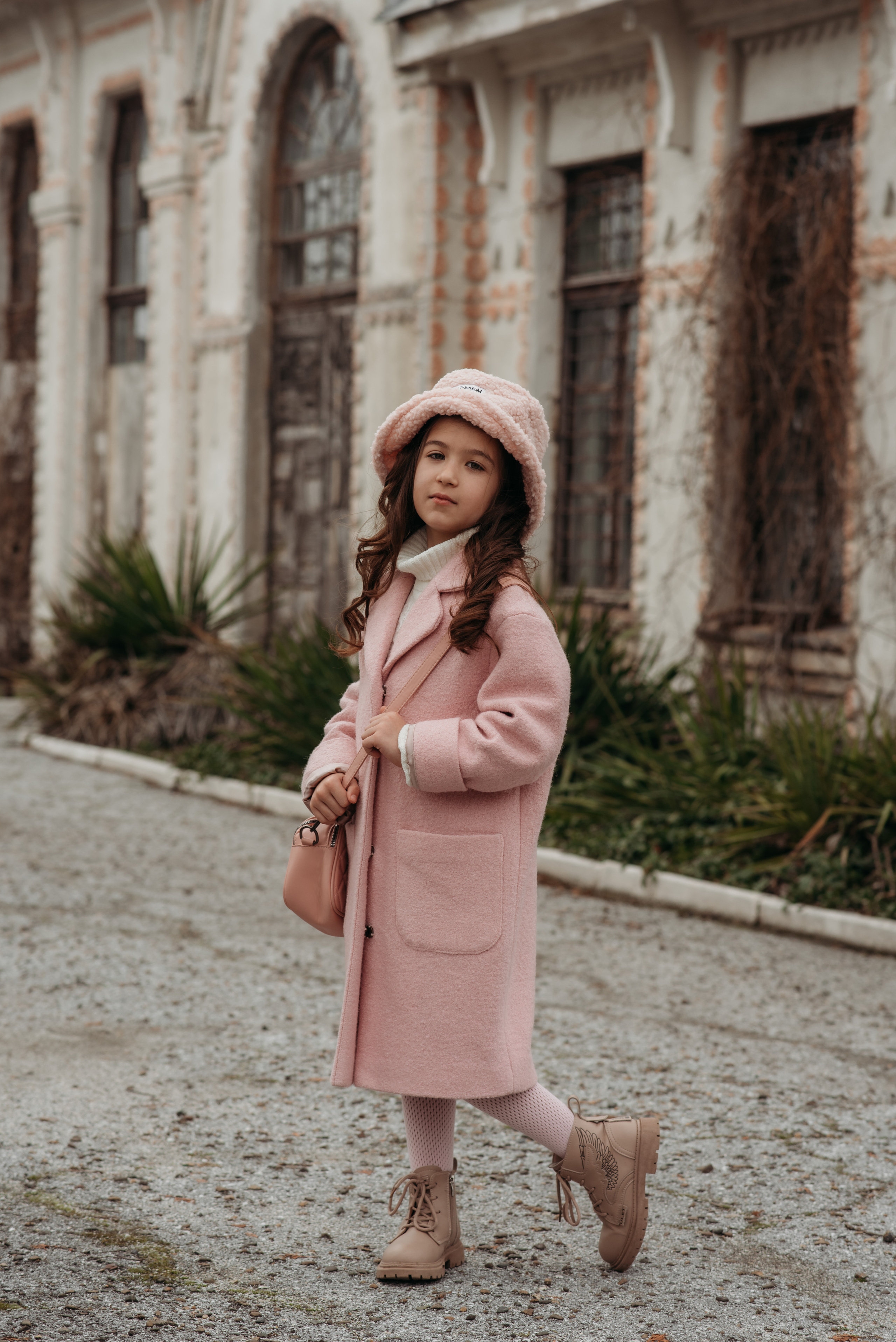 Весна цветёт. Детский и семейный фотограф выпускной альбом Приморско-Ахтарск