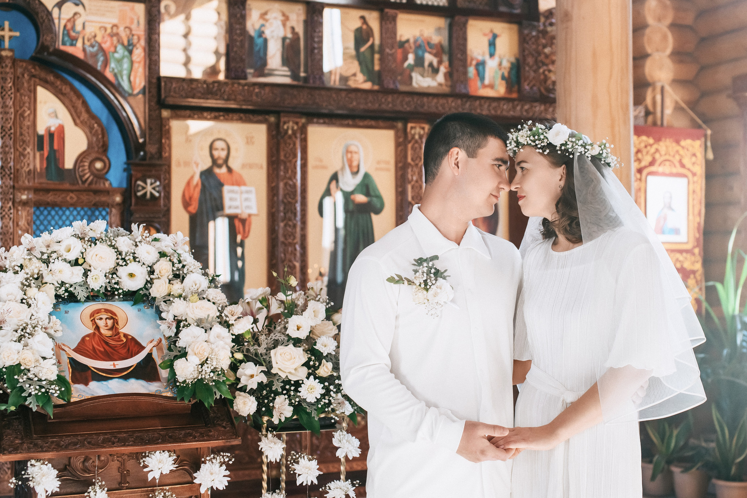 Венчание в Храме Матроны Московской. Церковный фотограф на Таинство Крещения и Венчания в Оренбурге и Оренбургской области Екатерина Белкина