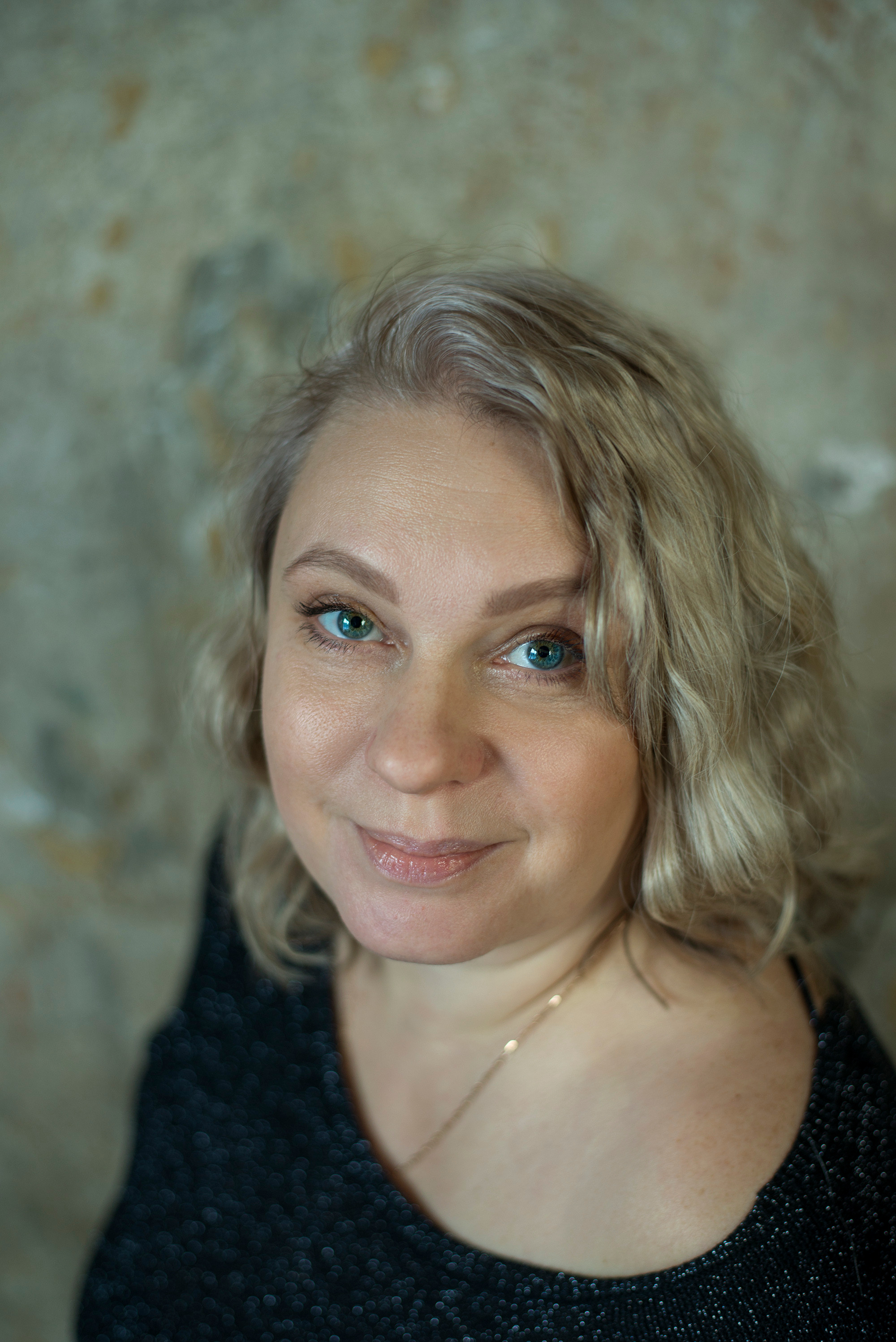 Фото-сессия «Аватар-встреча 2023». Фотограф-портретист в Москве и Зеленограде Наташа Лев