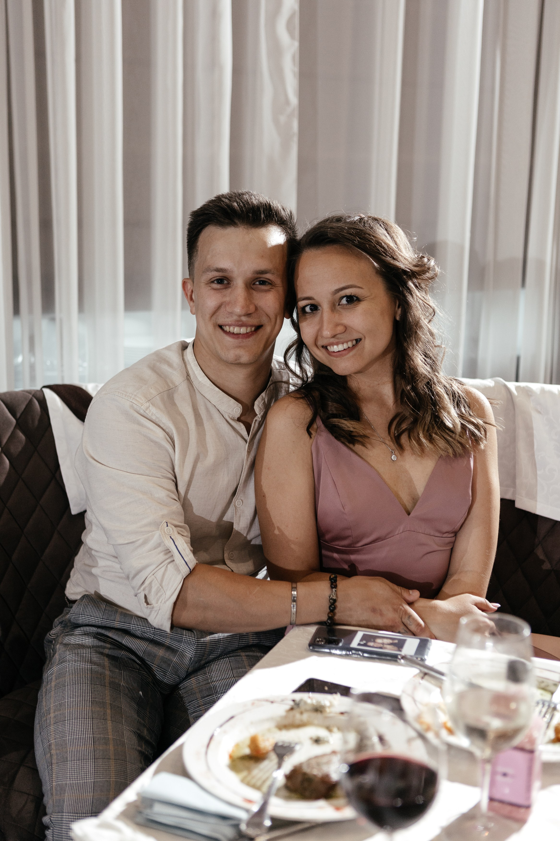 Свадебный фотограф Уфа — Руслан ГабдлисламовЖивые эмоции, красивые кадры, воспоминания на всю жизнь.Работаю по всей Республике Башкортоста. Свадебный фотограф Уфа Руслан Габдлисламов