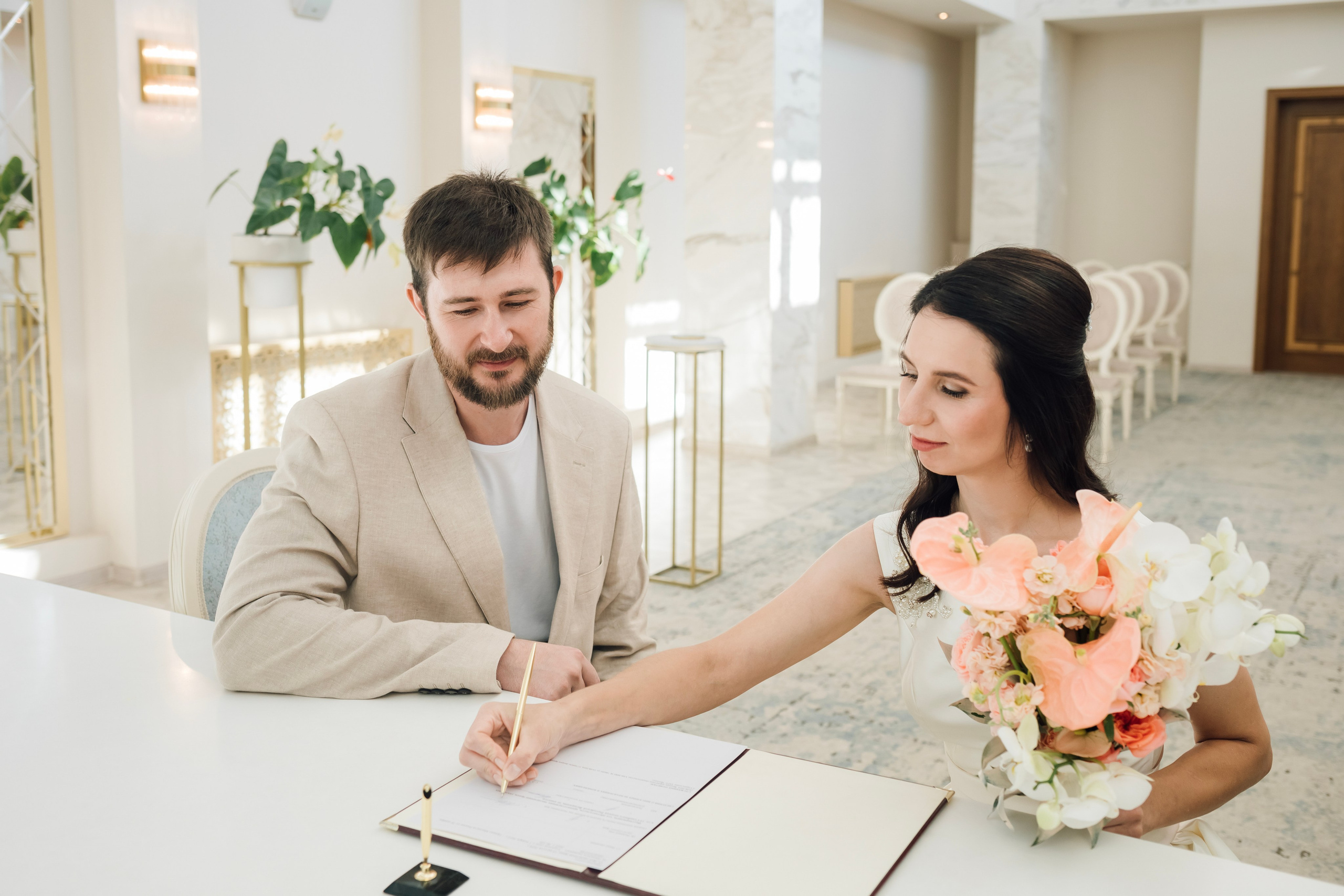 Таня и Миша. Свадьба в лофте. Свадебный и семейный фотограф в Москве Евгения Лисина