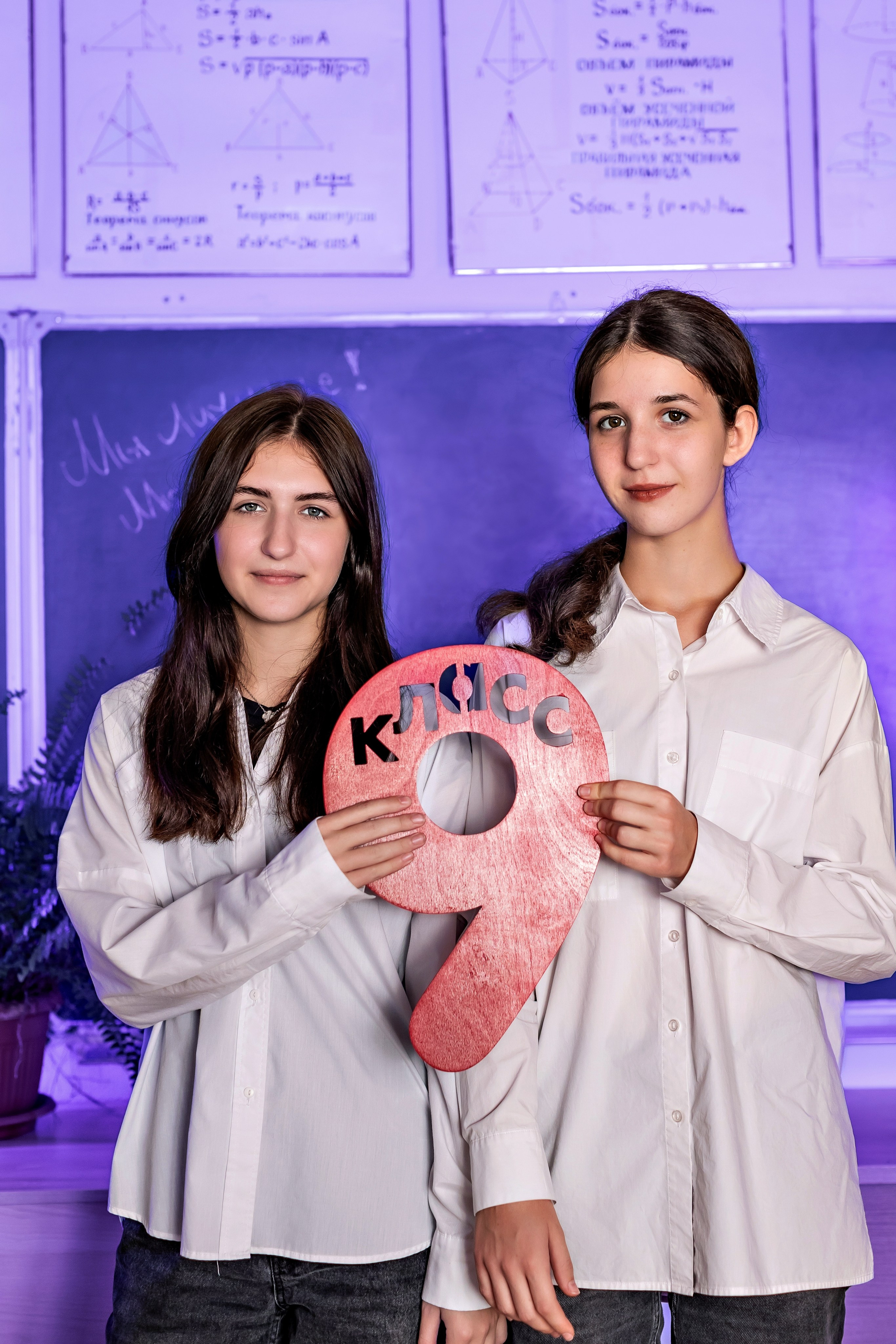 Галерея съемок в школе. Фотограф и видеограф Москва. Свадебный фотограф, видеограф. Выпускные альбомы. Оживающие альбомы