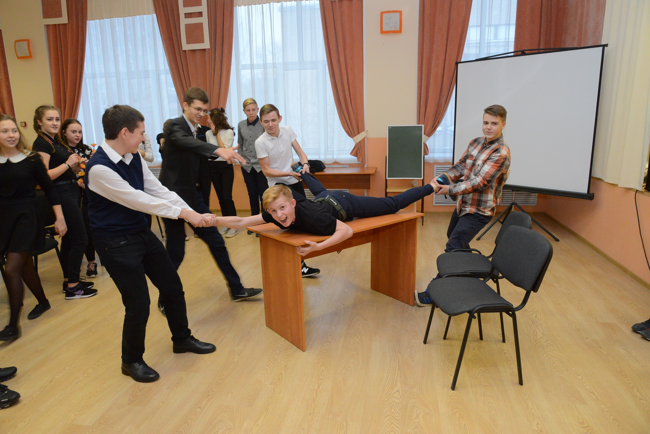 Портфолио снимков для альбомов старшей школы. Sokolov studio | Сайт фотографа Евгения Соколова в Вологде