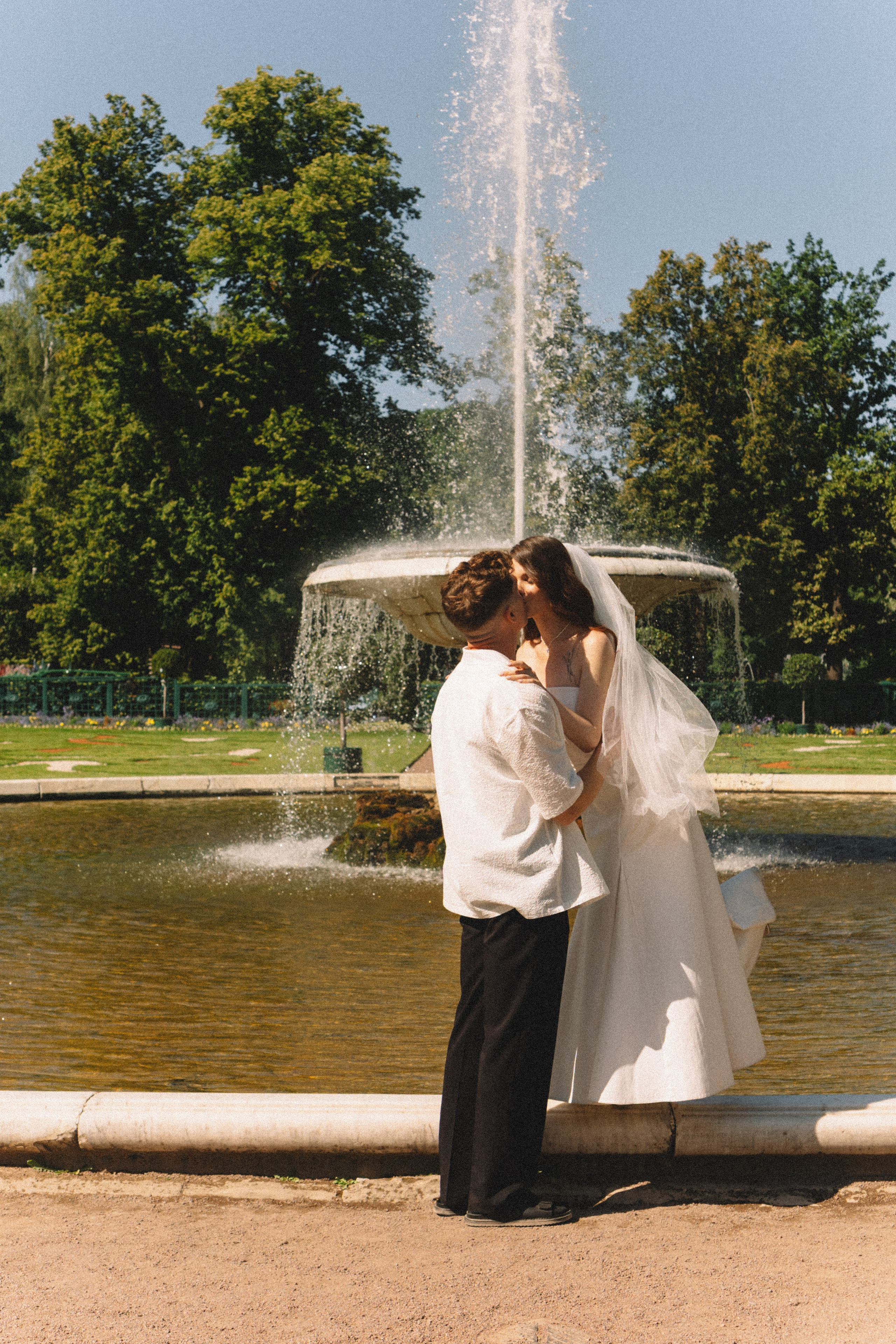 СВАДЕБНАЯ СЬЕМКА В ПЕТЕРГОФЕ И СЬЕМКА РЕПОРТАЖА В ЗАГСЕ ПЕТЕРГОФА. Профессиональный фотограф, Санкт-Петербург — Виктория Богомолова