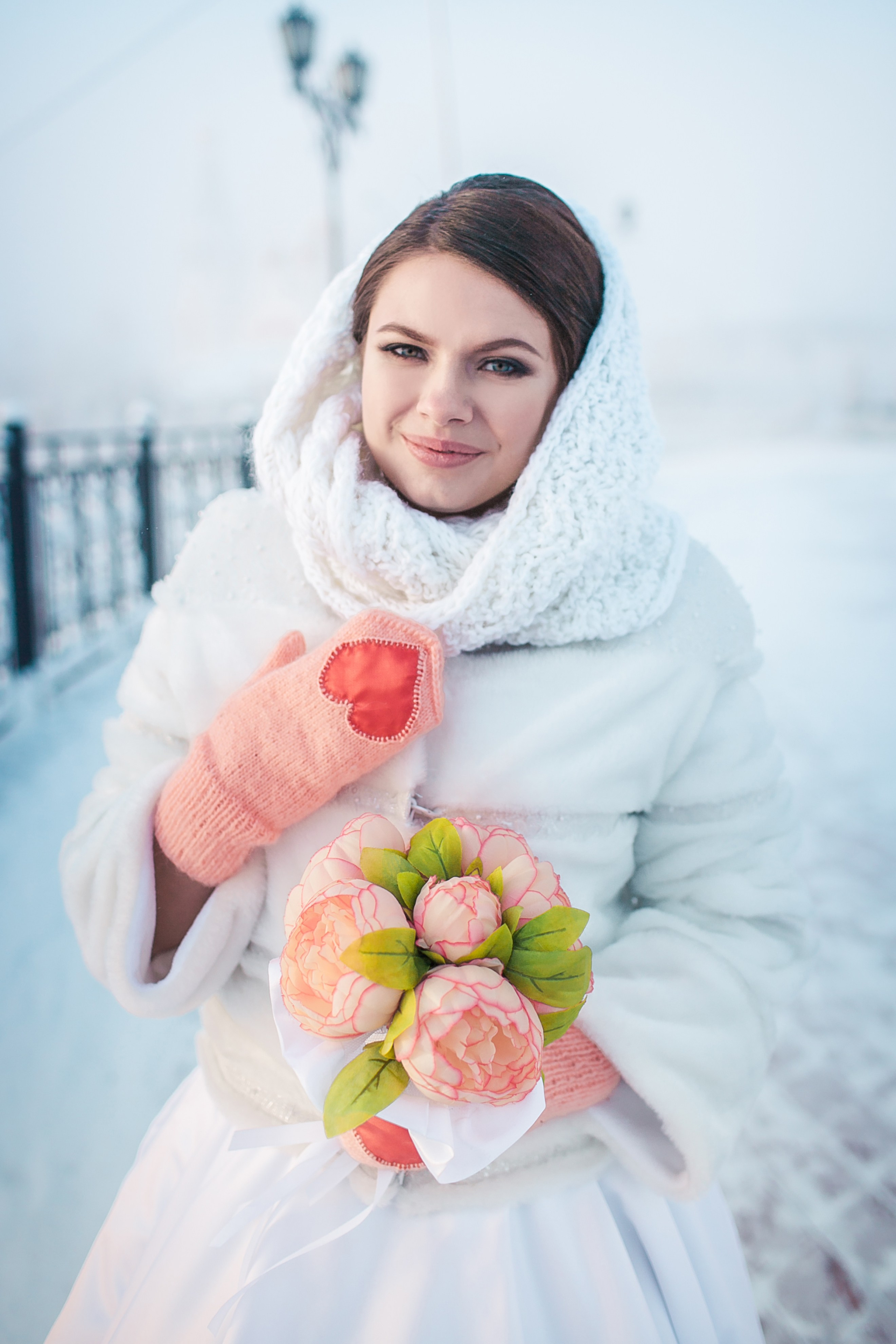 Зимнее свадебное фото. Фотограф Надежда Куин, Якутск