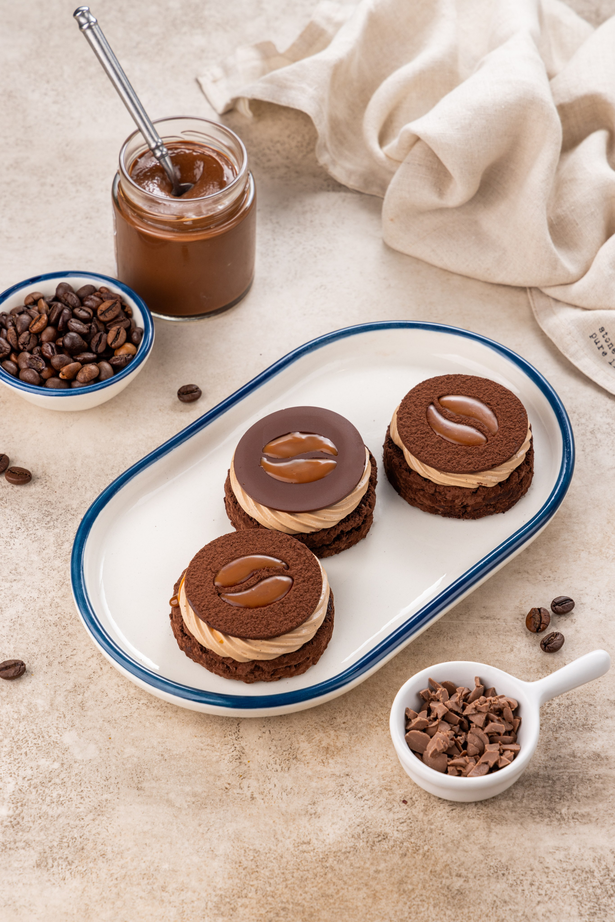 Cake Pro School. Фудфотограф, фудстилист и сет дизайнер в Москве Алена Синицына