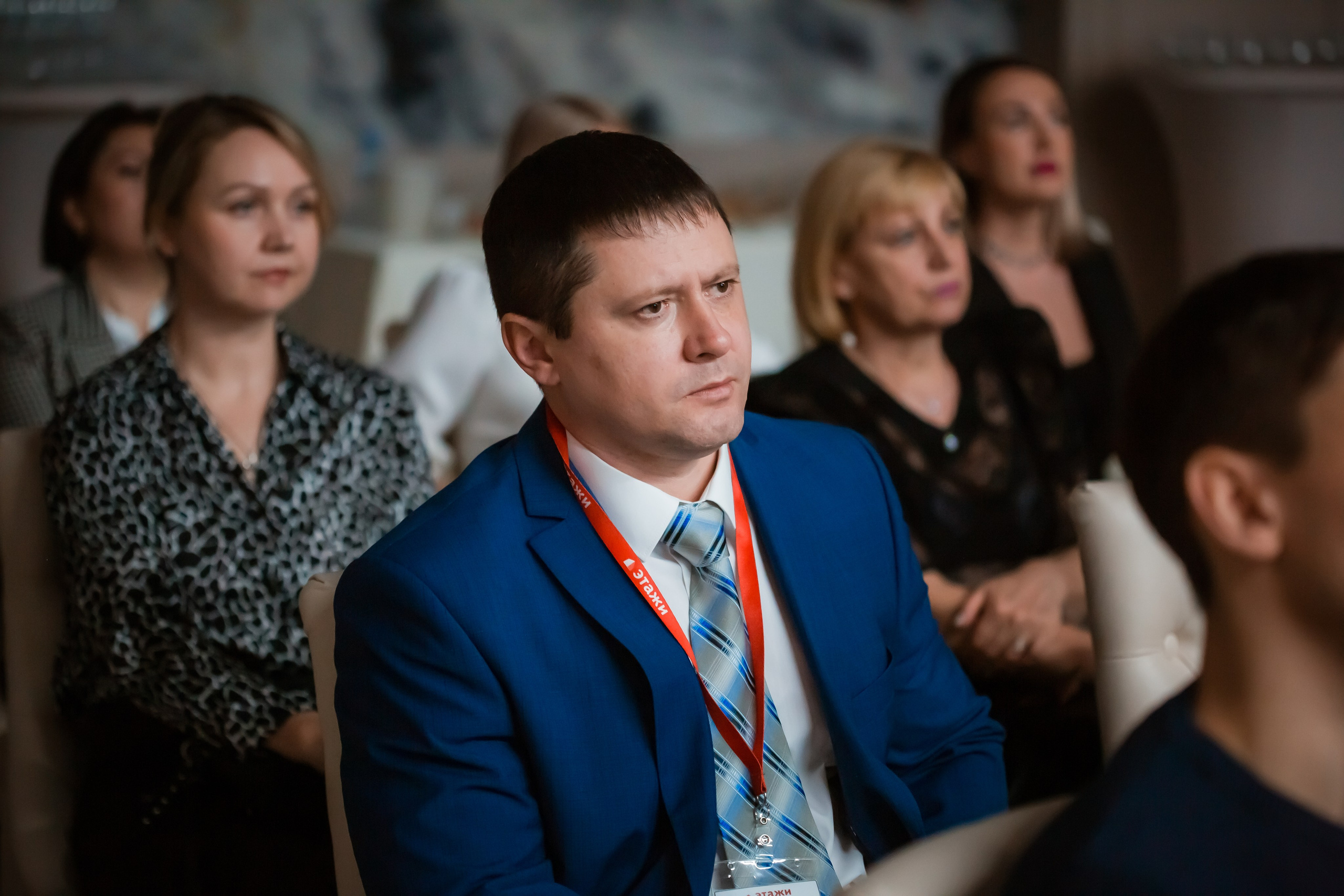 Этажи — подведение итогов 2023. Репортажный фотограф Василий Сазонов в Нижневартовске