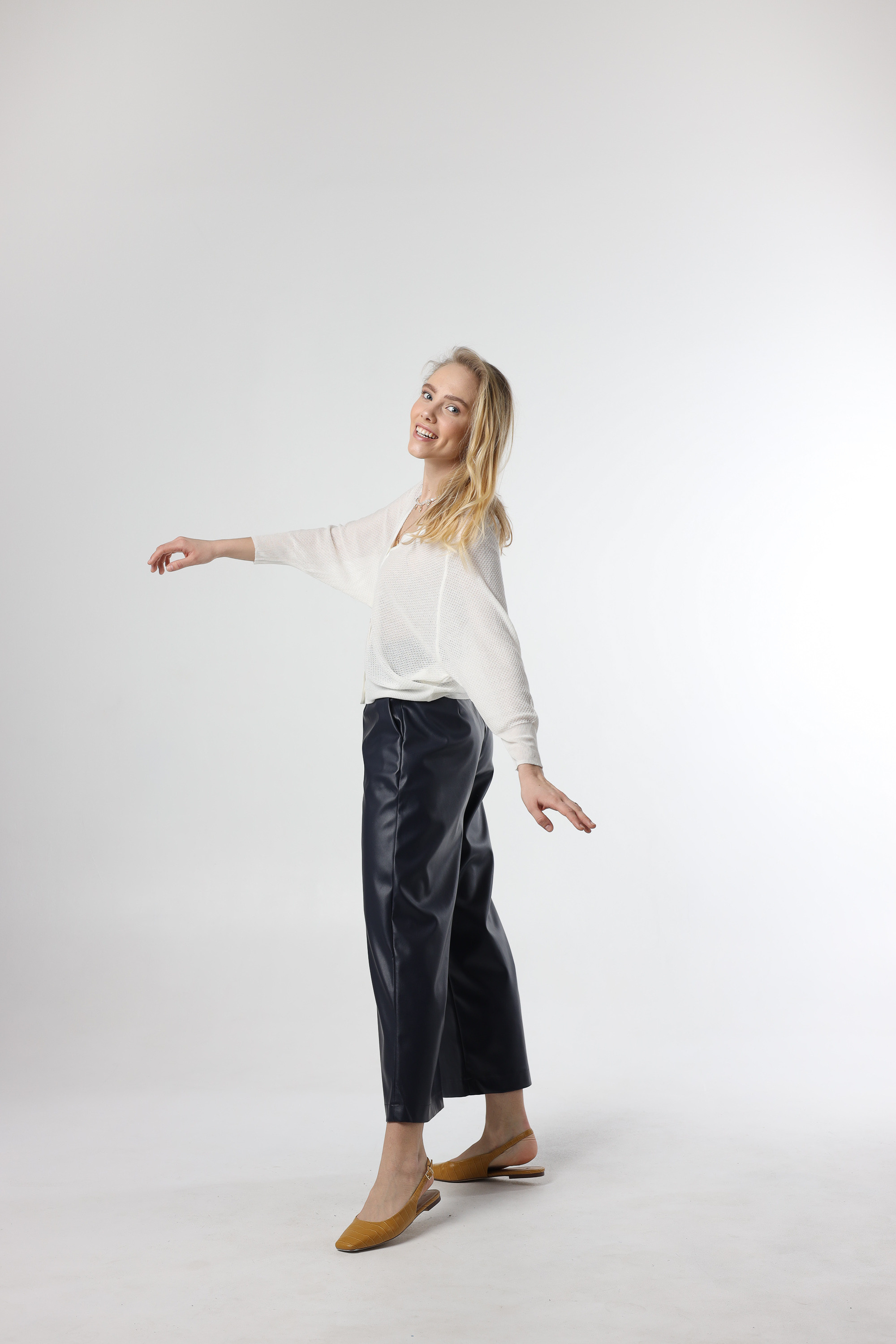 Съемки для Wildberries. Юрий Белозёров фотограф