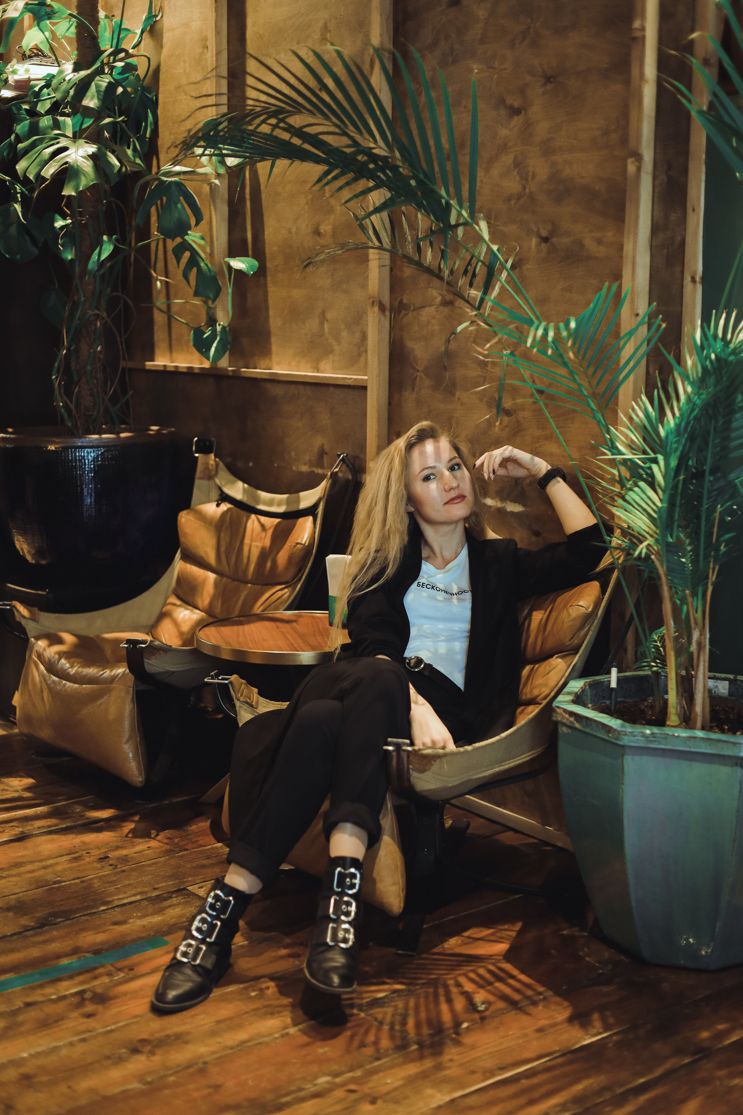 Кафе Blanc. Юрий Белозёров фотограф